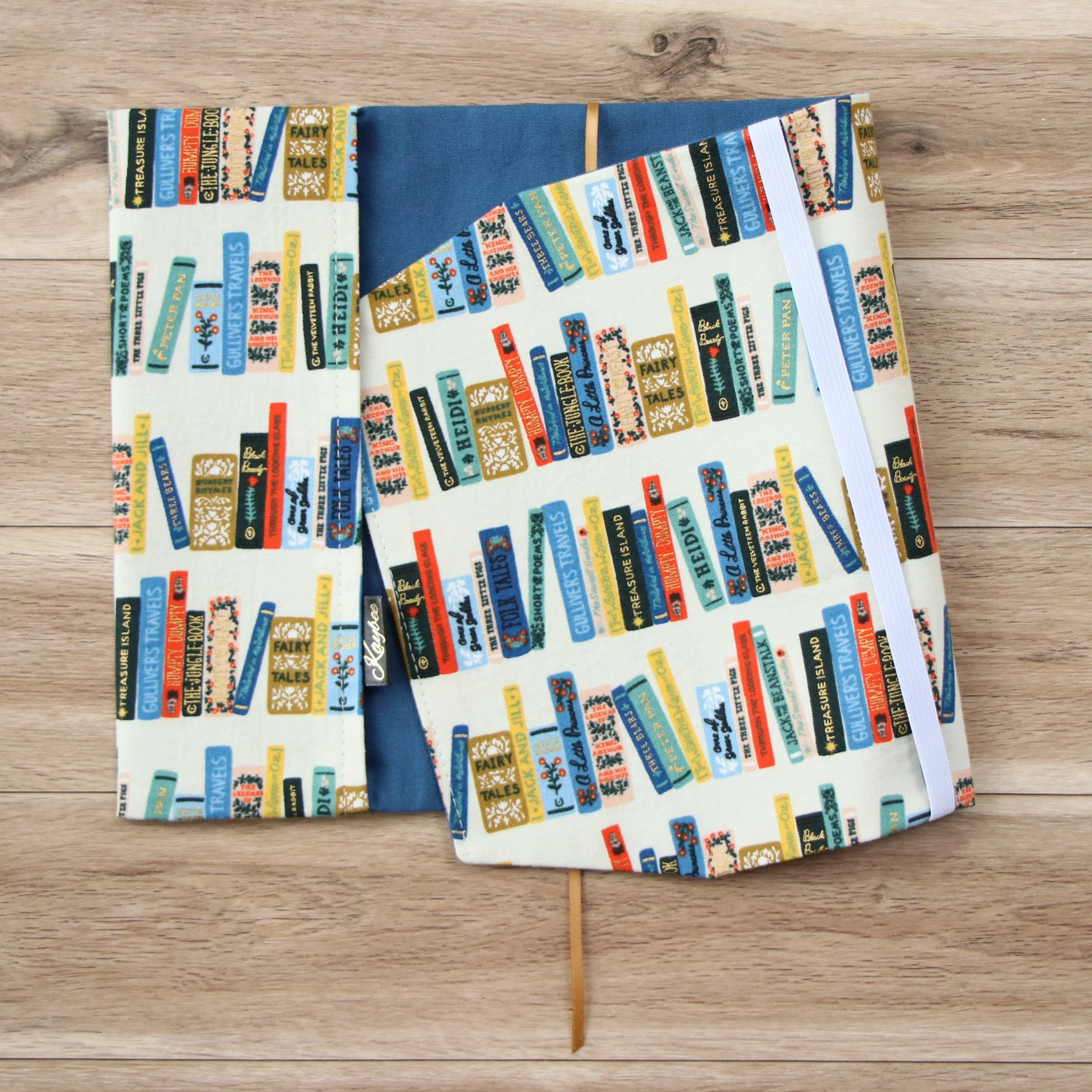 book-jacket-bookshelf-cream.JPG