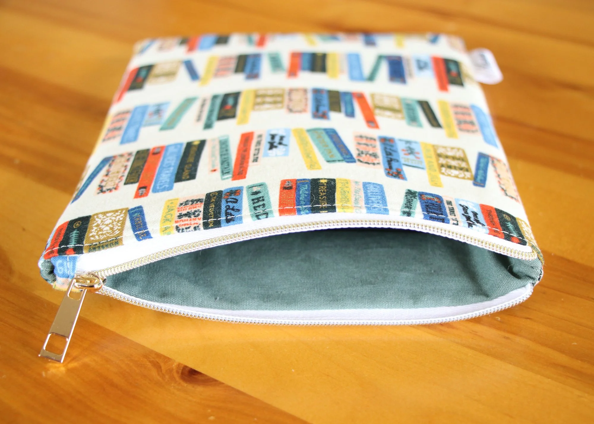 Kindle Sleeve Bookclub