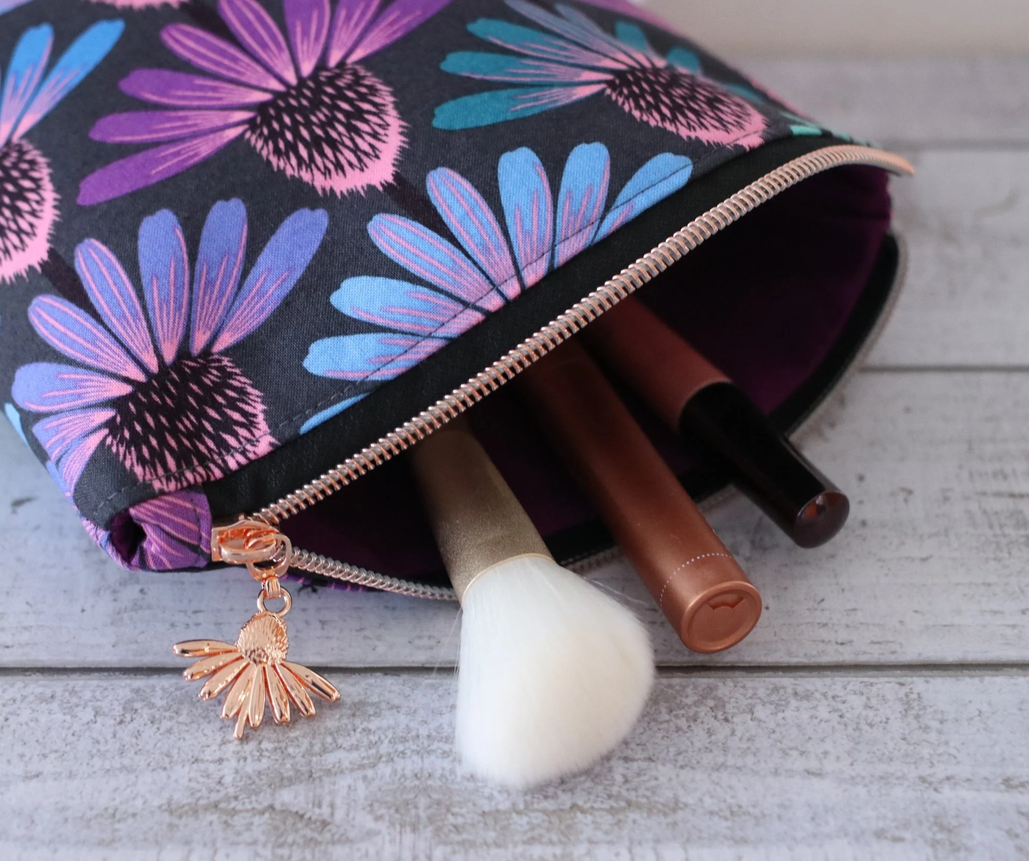 makeup-bag-echinacea-amethyst-2.jpg