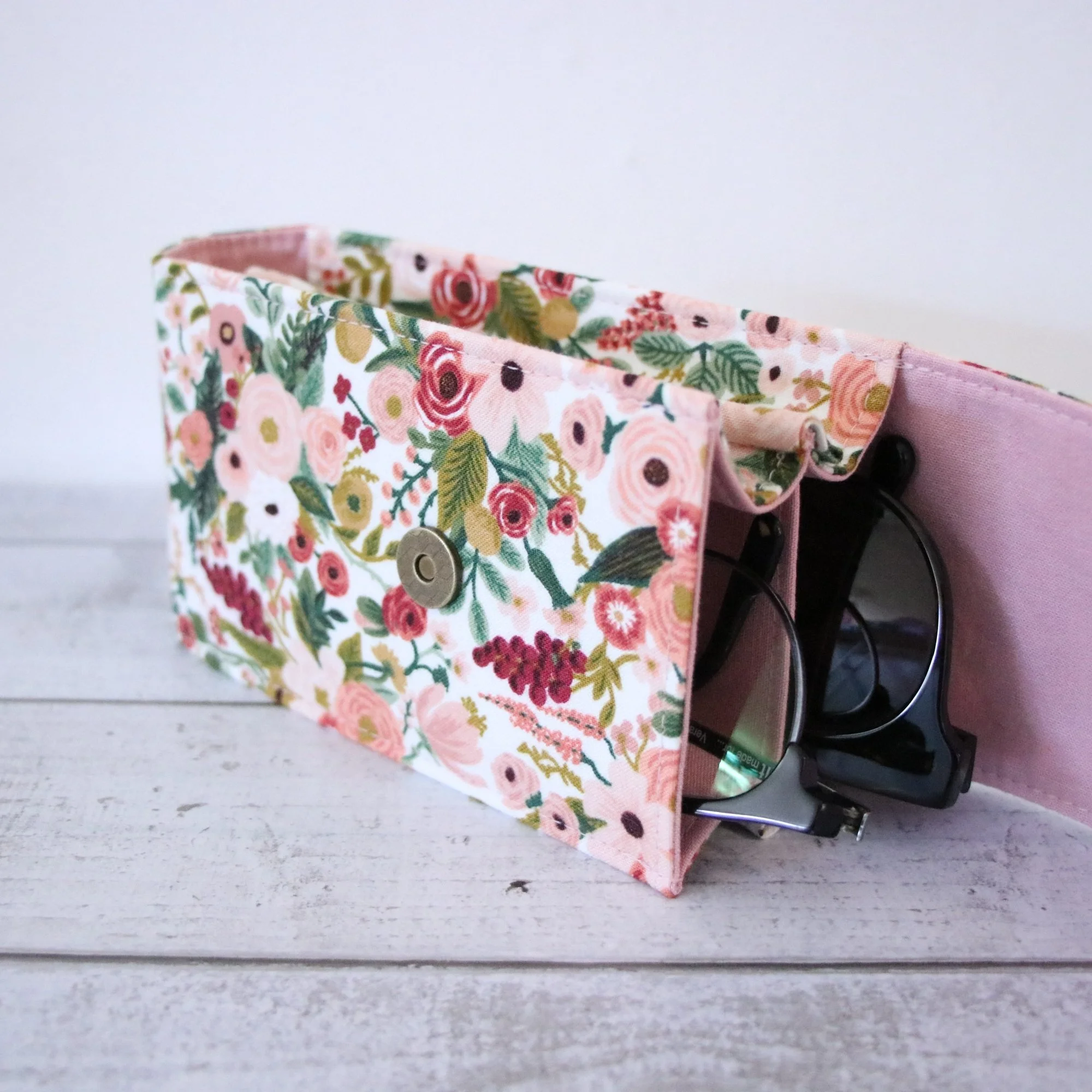 double-glasses-case-garden-party-petite-rose-2.JPG