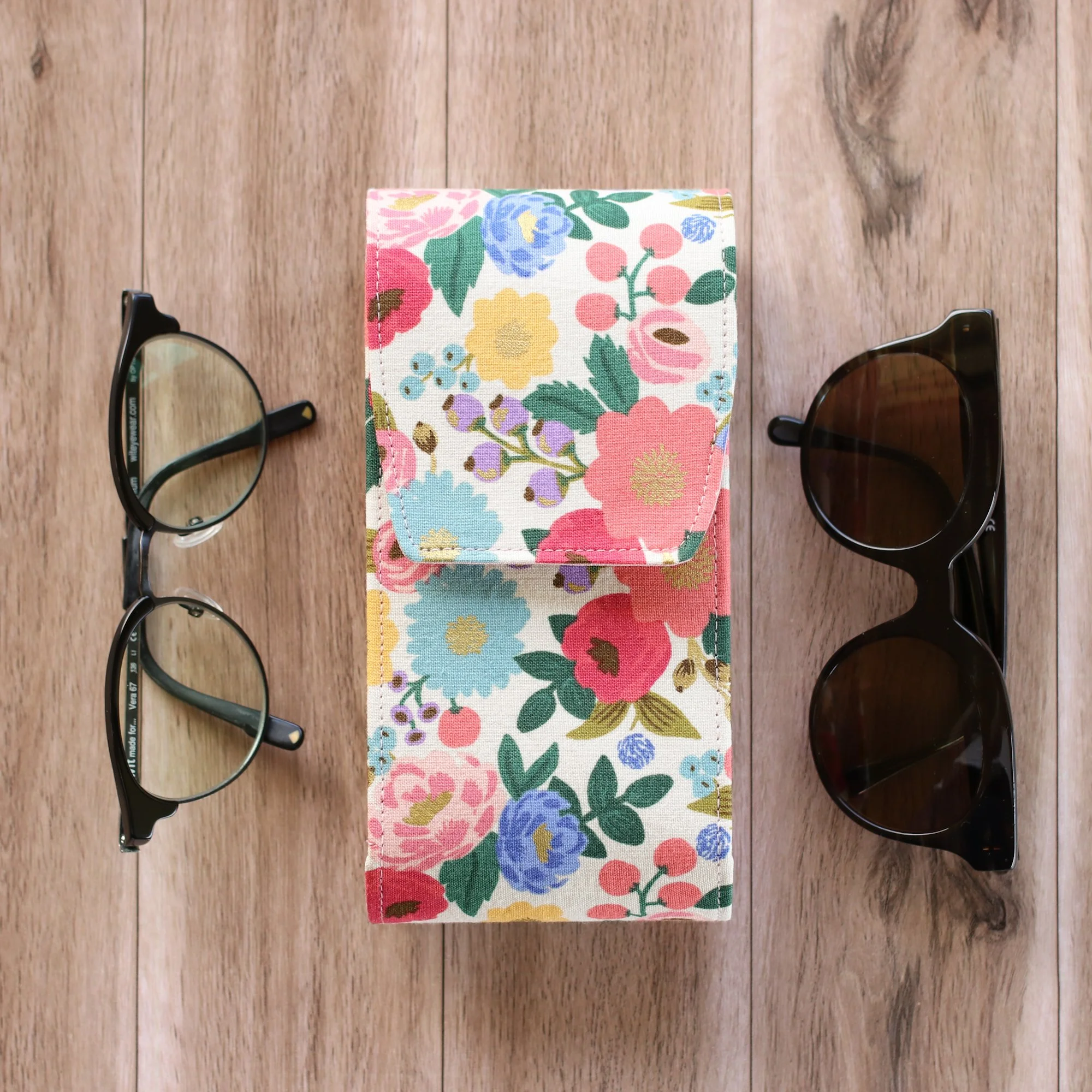 Double Glasses Case Large - Vintage Garden