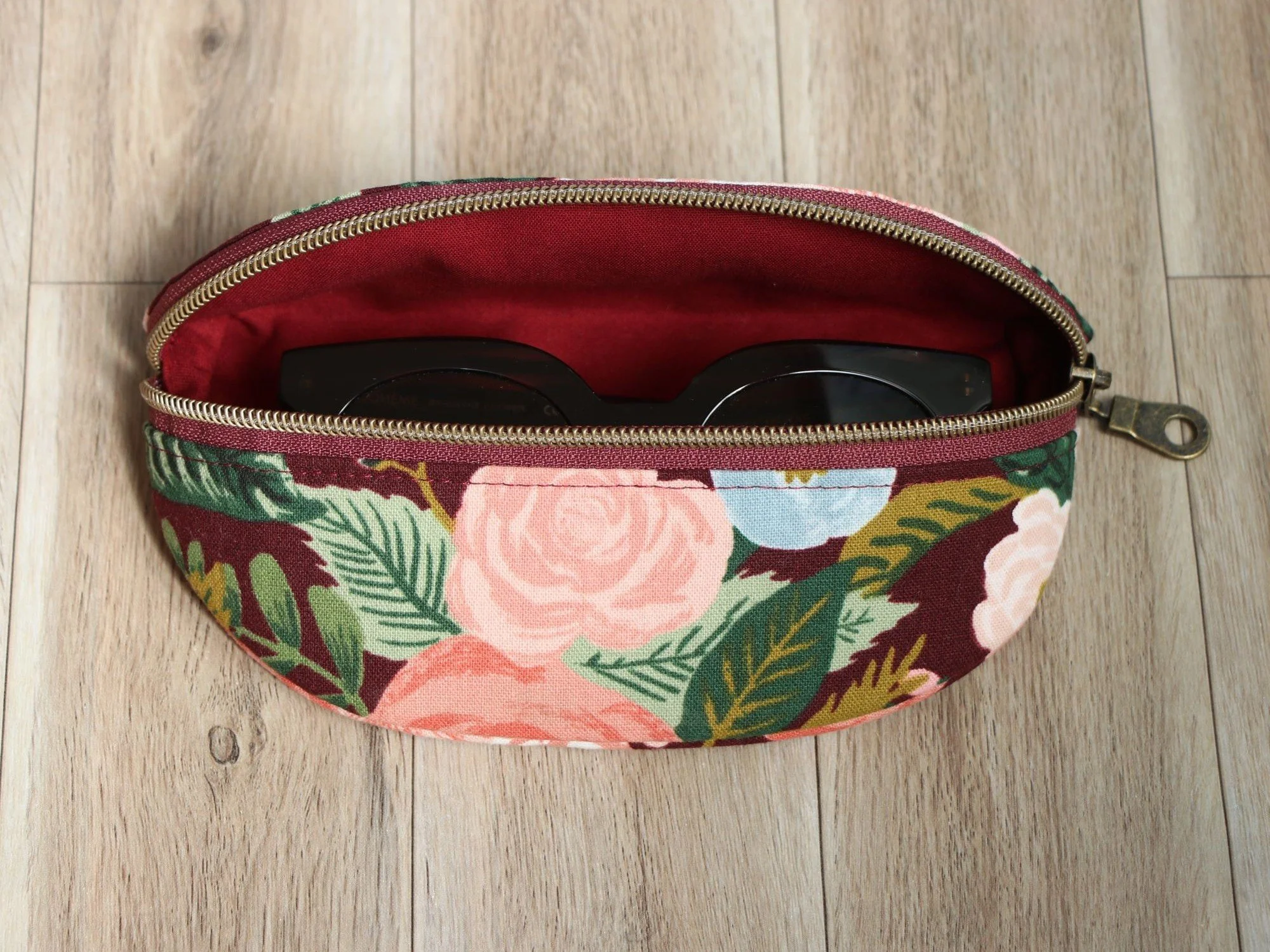 ellie-zip-case-burgundy-1.JPG