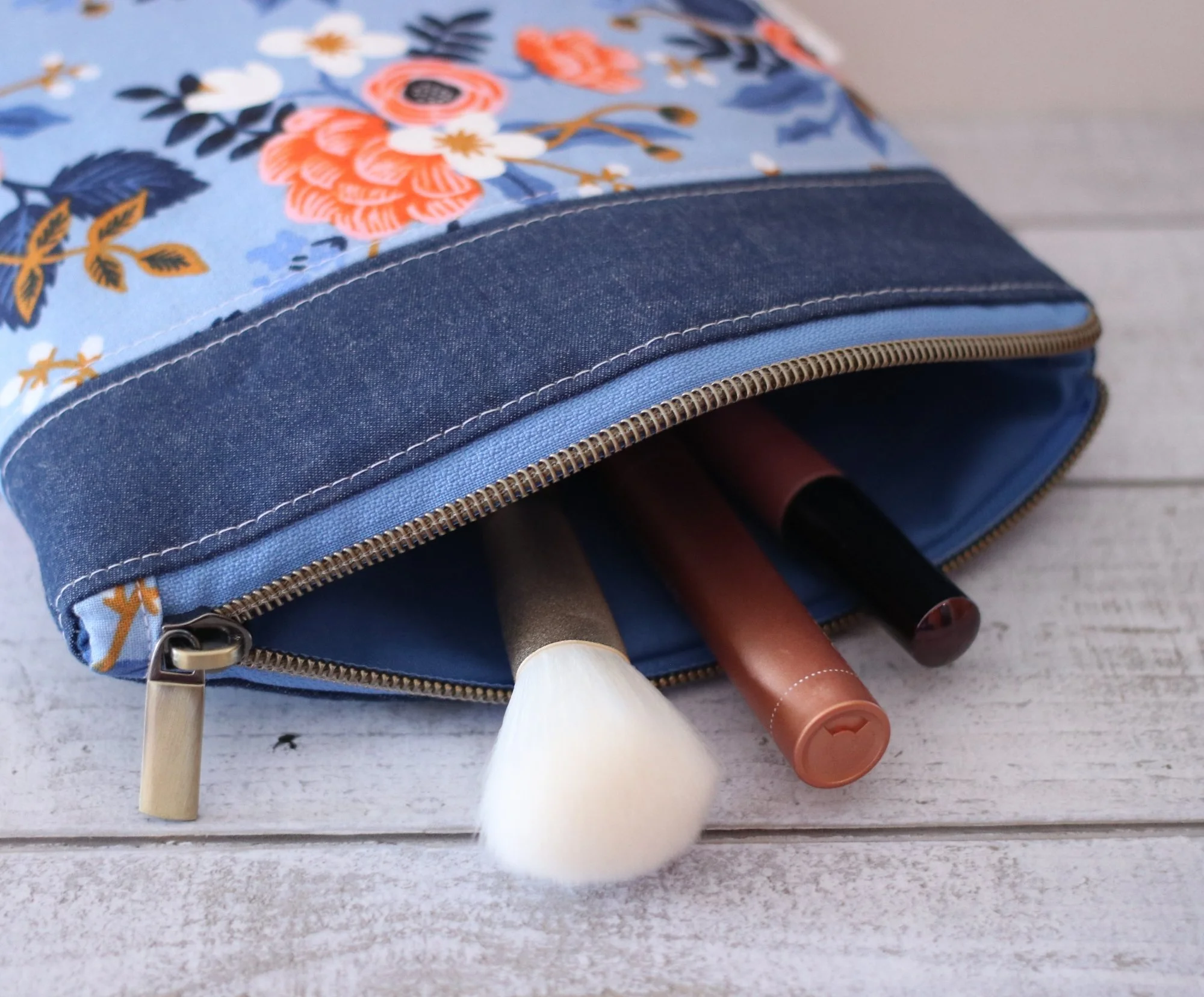 makeup-bag-birch-periwinkle-2.JPG