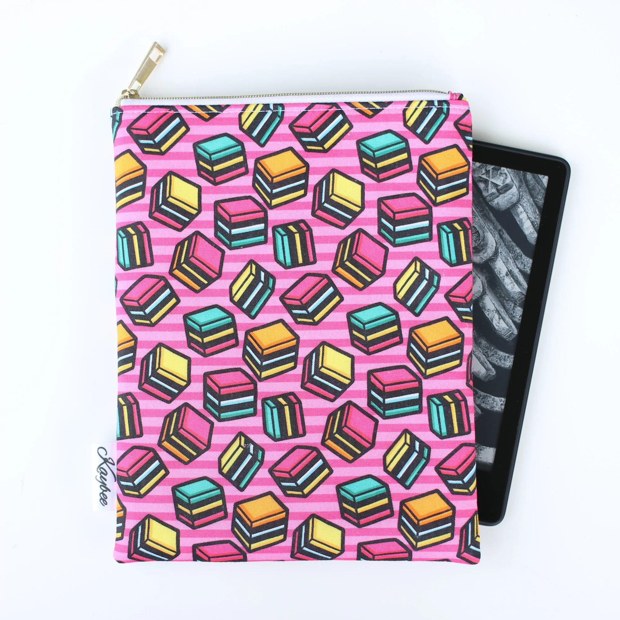 Kindle Sleeve licorice 1.jpg