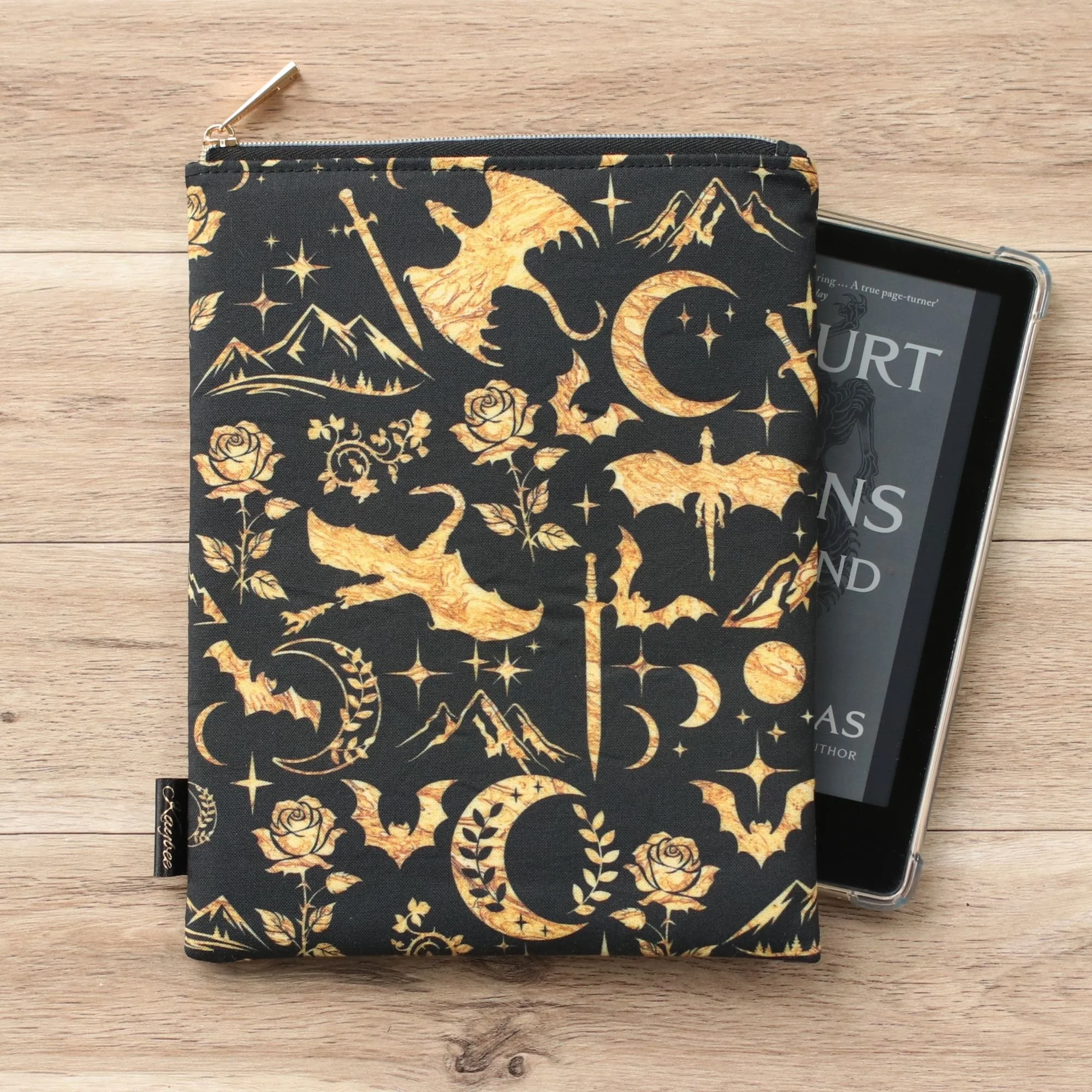 kindle-starlight-court-black.JPG