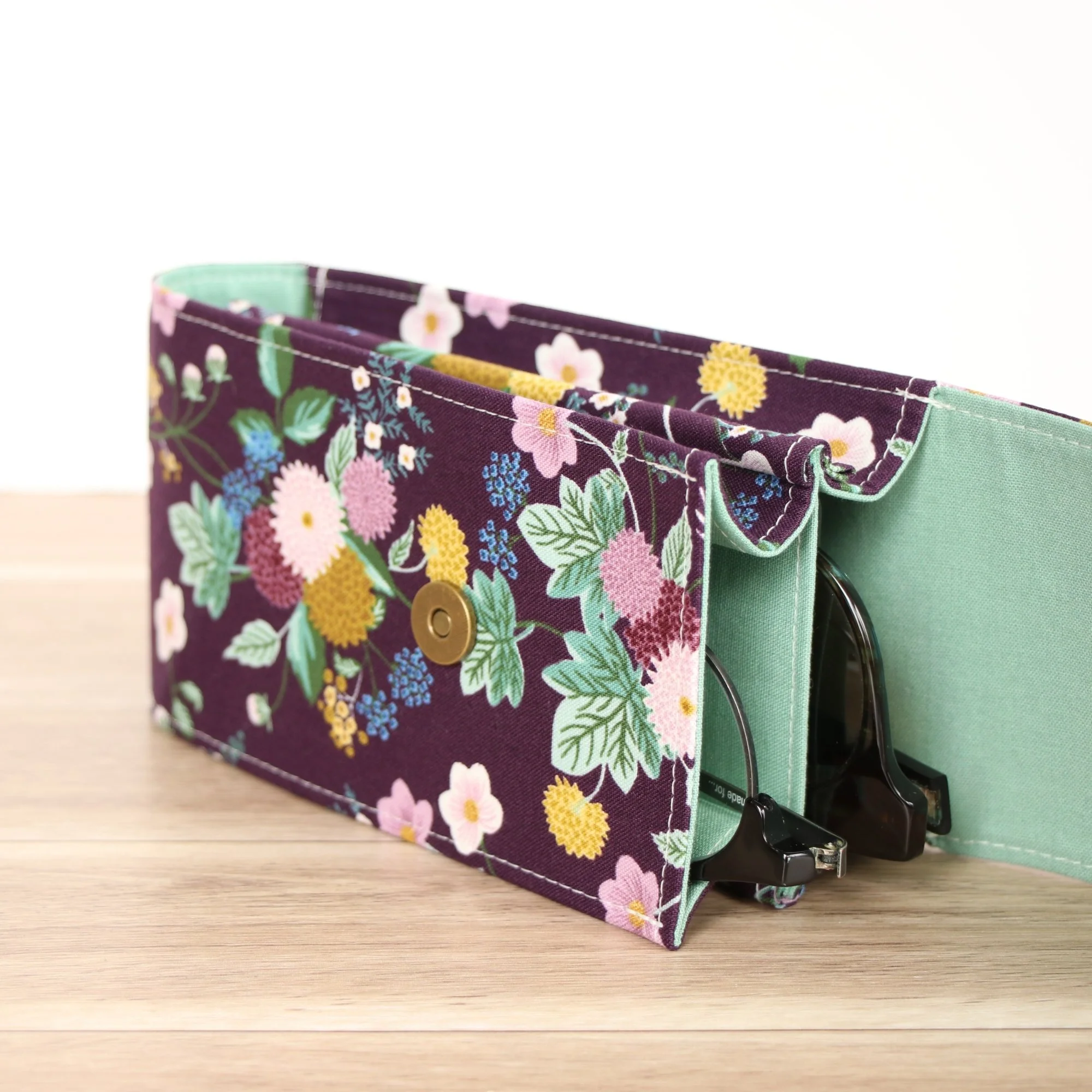 double-glasses-case-dahlia-2.JPG