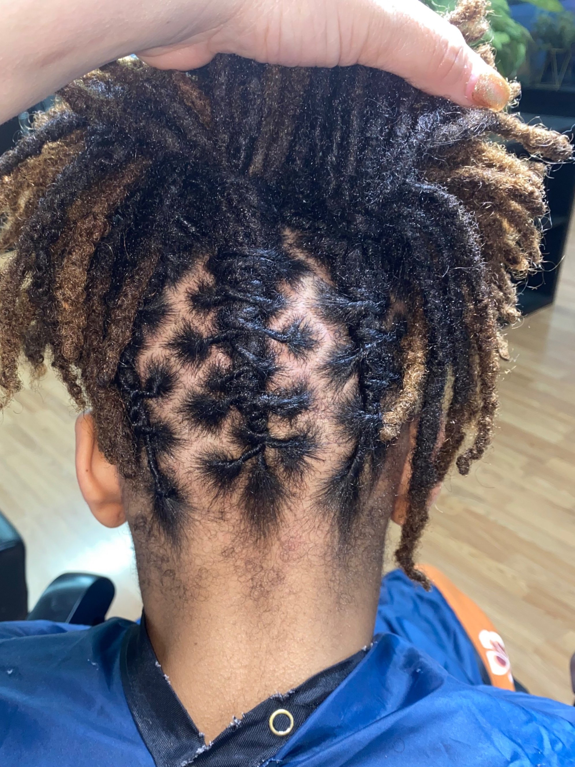 LOC COLOR & STYLES