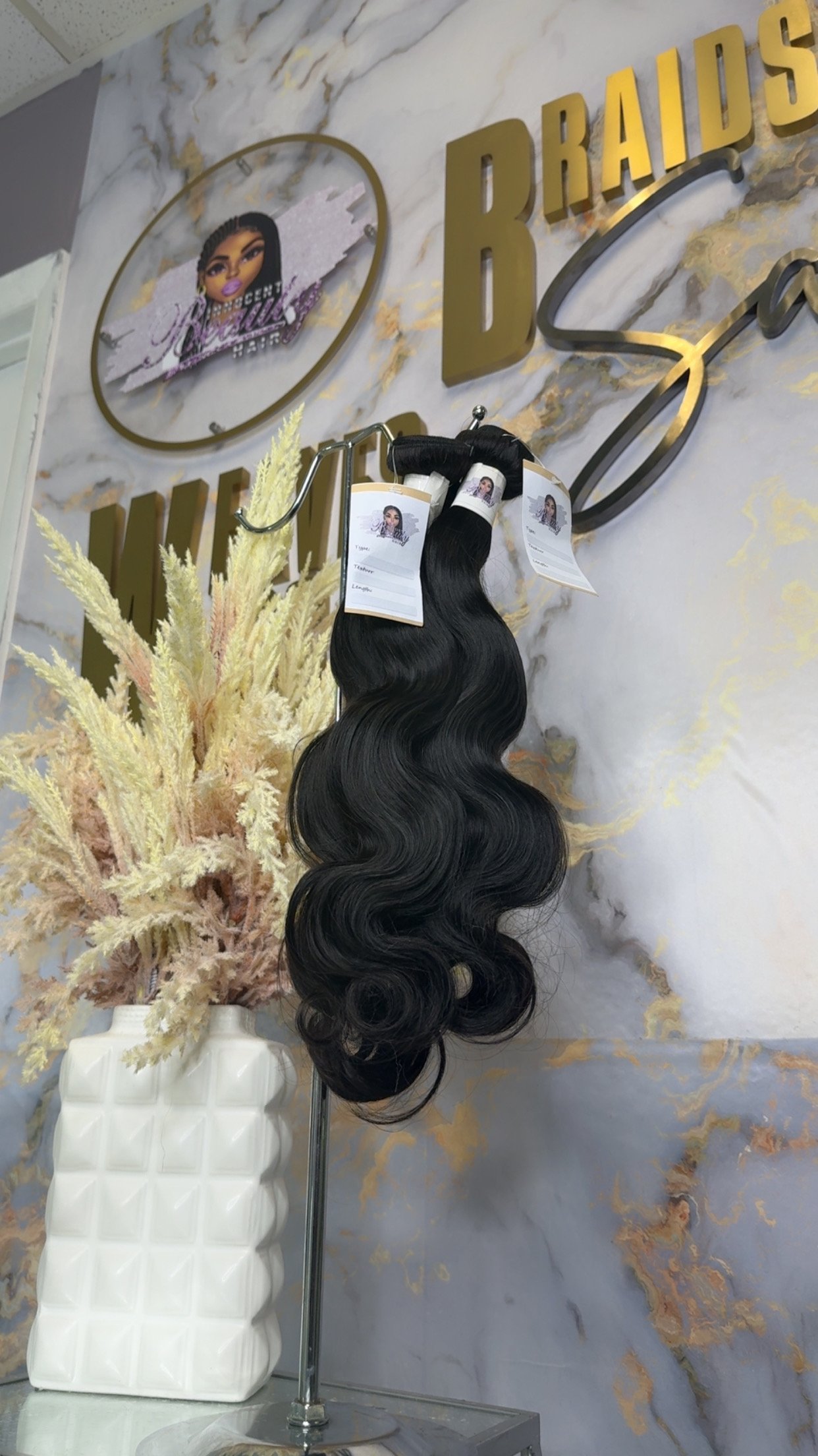 100% Unprocessed Raw Cuticle Aligned Human Hair