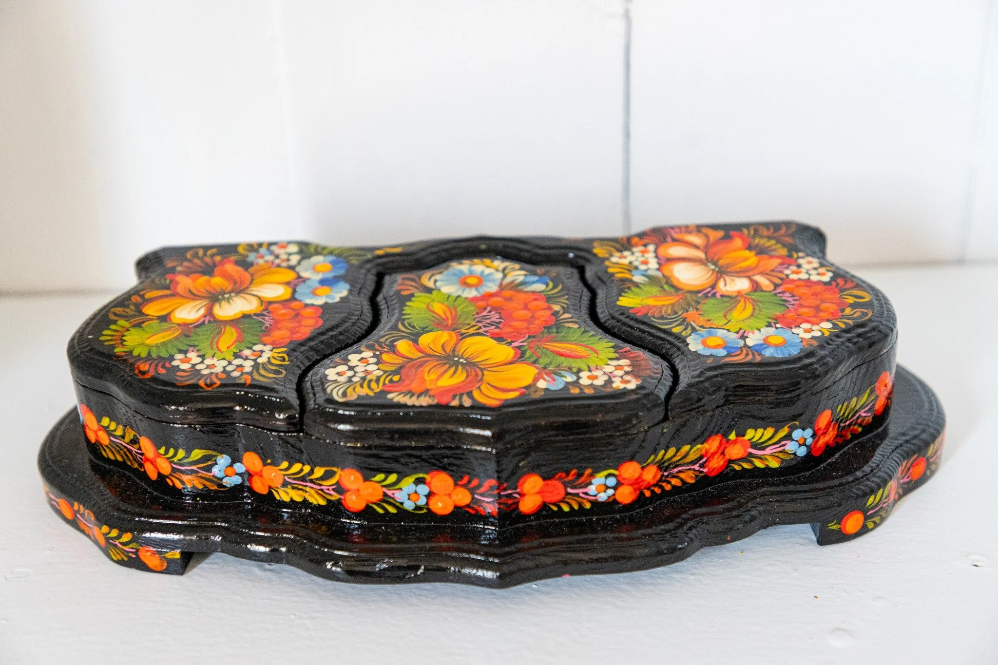 A tiny masterpiece you can hold in your hands ✨
This hand-painted keepsake box celebrates the heart of folk art &mdash; bright, joyful, and made to bring beauty to the everyday.

Find it among other one-of-a-kind treasures at The 401 Art Gallery in B