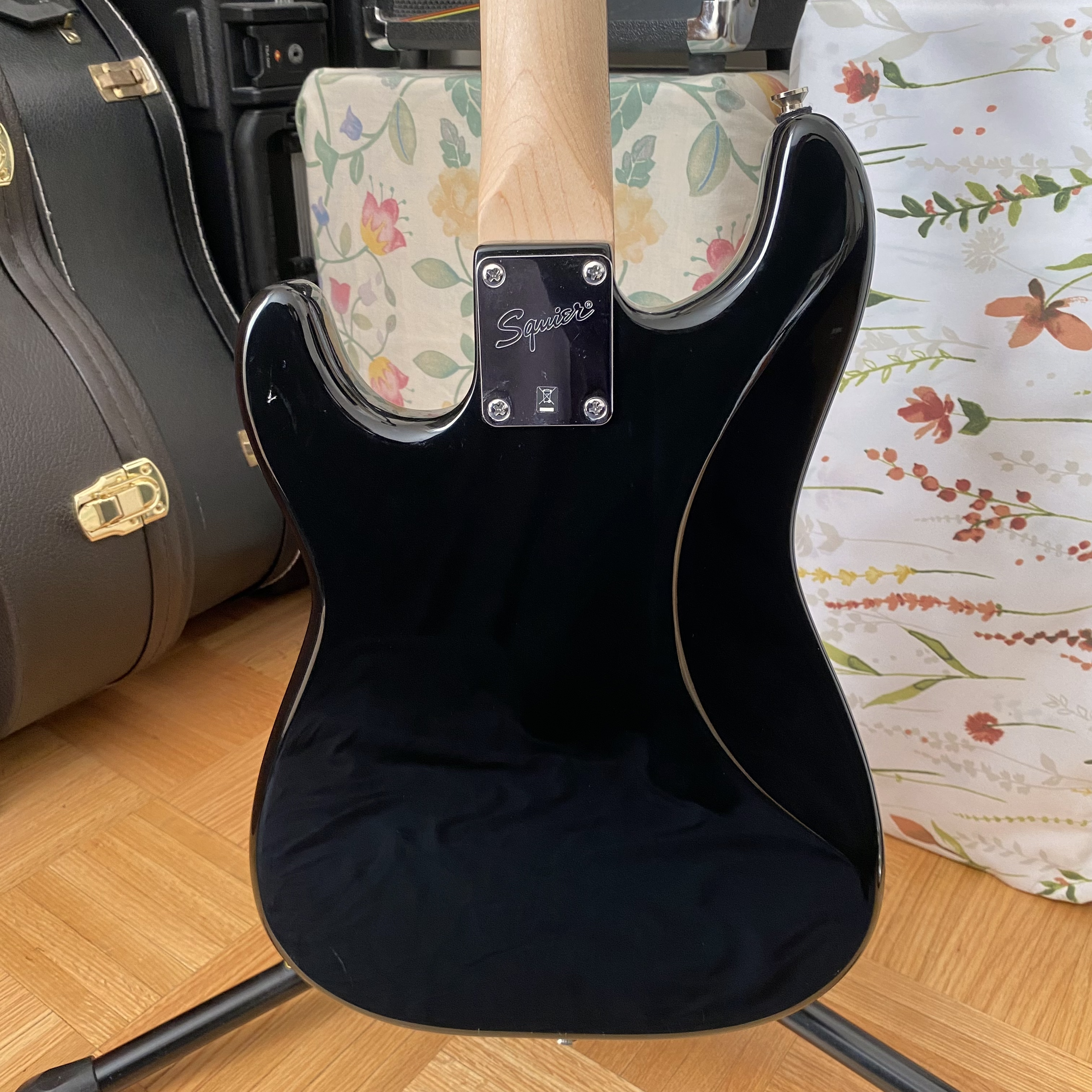 Strat Mini 05.png