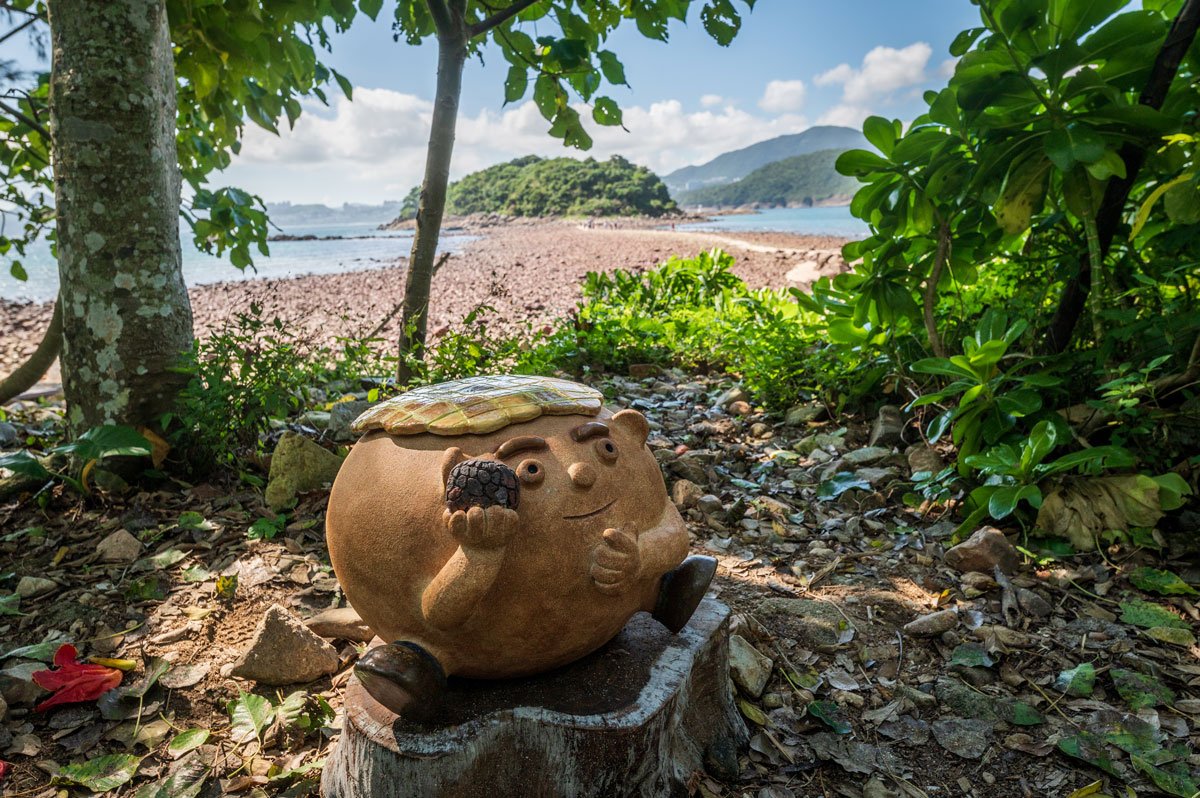  A Grand Pineapple Bun Tour by Maoshan Connie, St. James’ Creation 