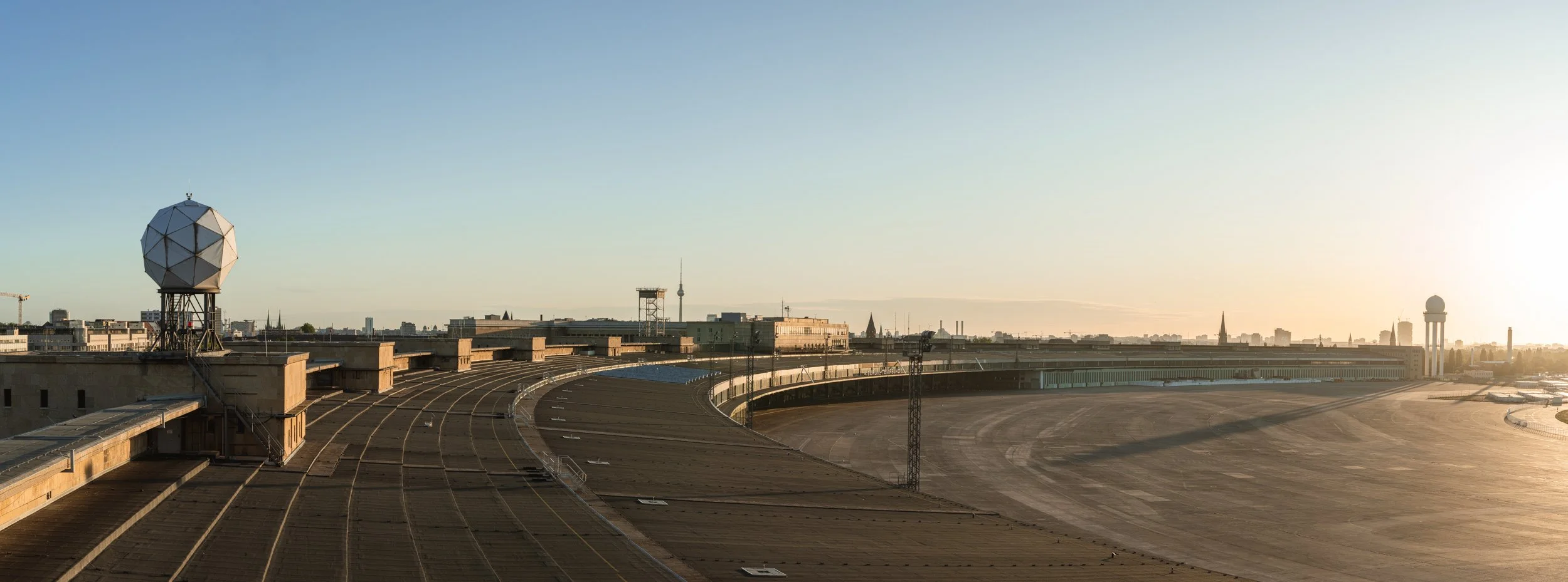 Tempelhof Airport_Kristian Alveo-23.jpg