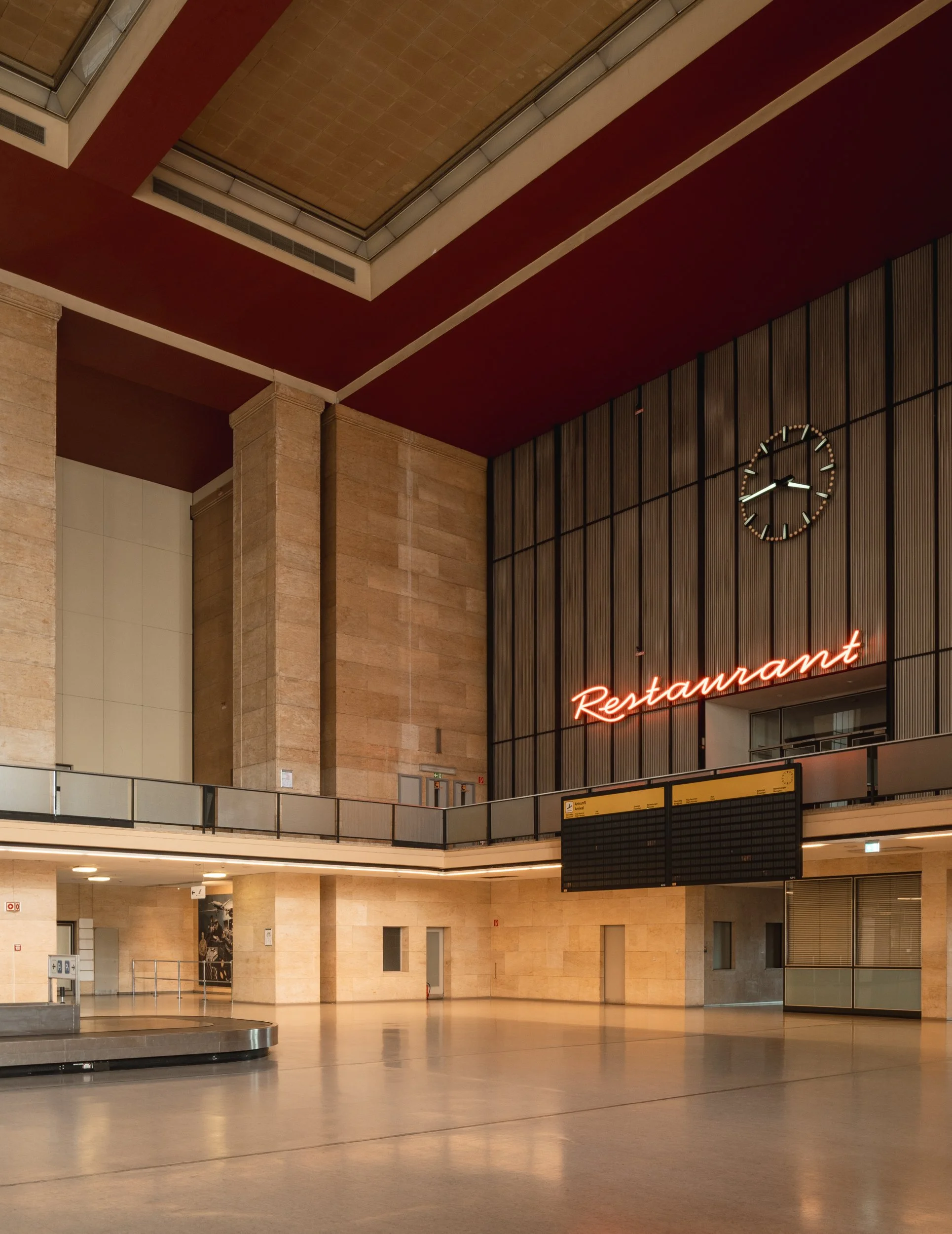 Tempelhof Airport_Kristian Alveo-5.jpg