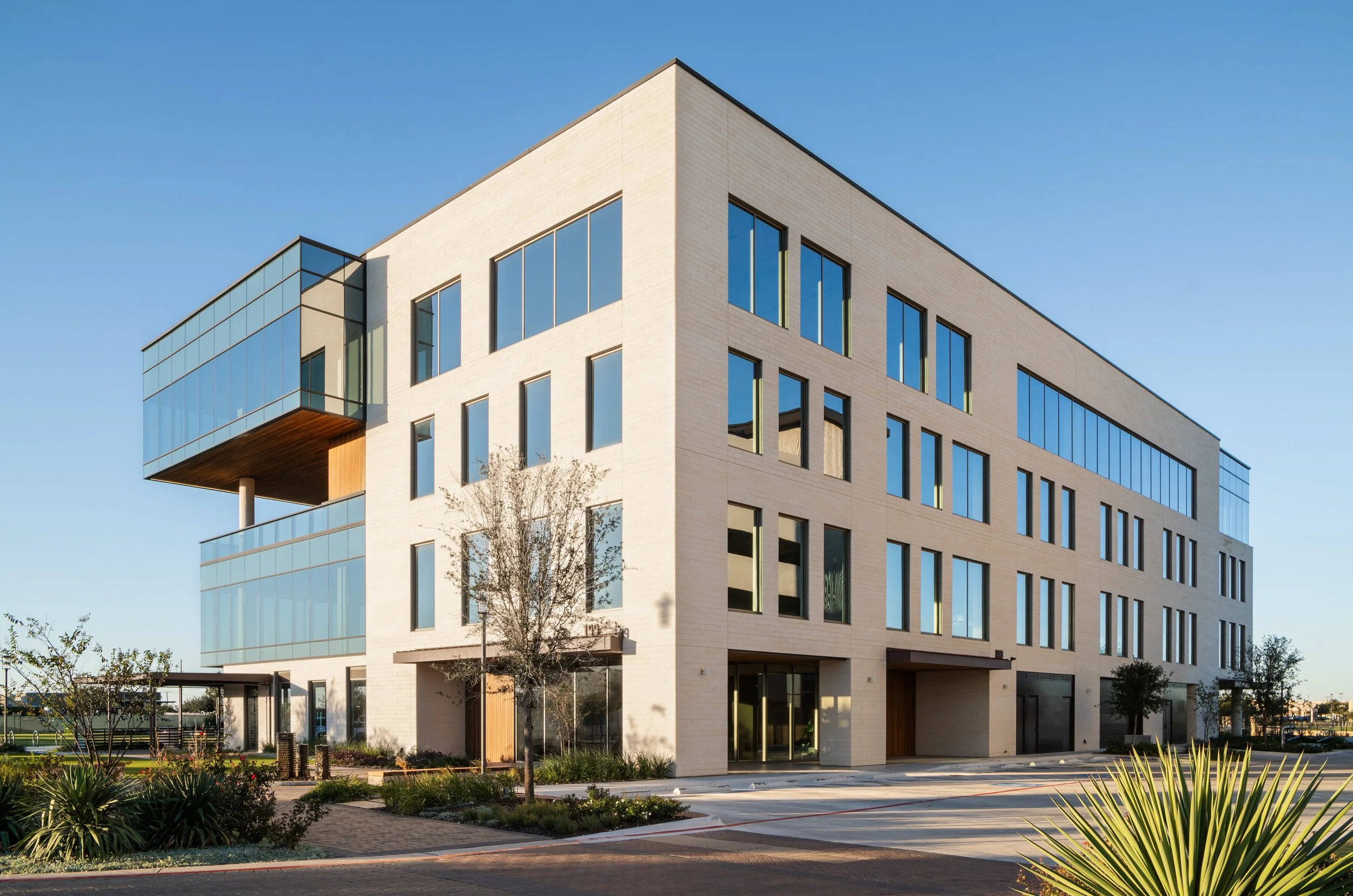 CO-OP Office Building_Kristian Alveo_Lowres-1.jpg