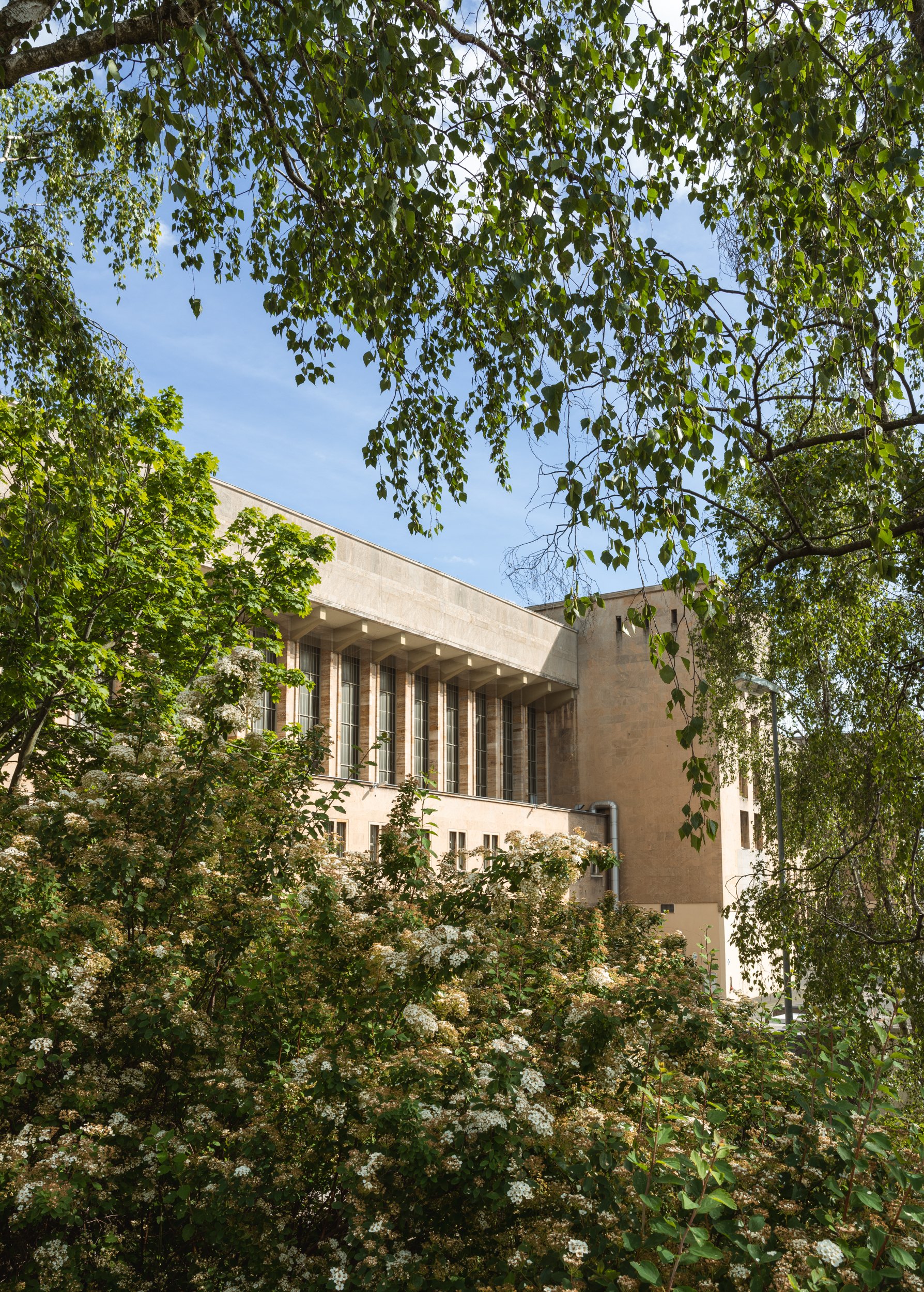 Tempelhof Airport_Kristian Alveo-13.jpg