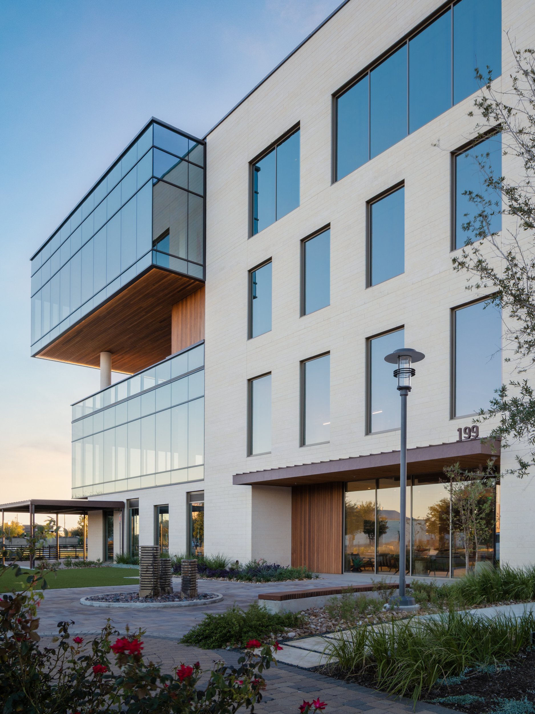 CO-OP Office Building_Kristian Alveo_Lowres-14.jpg