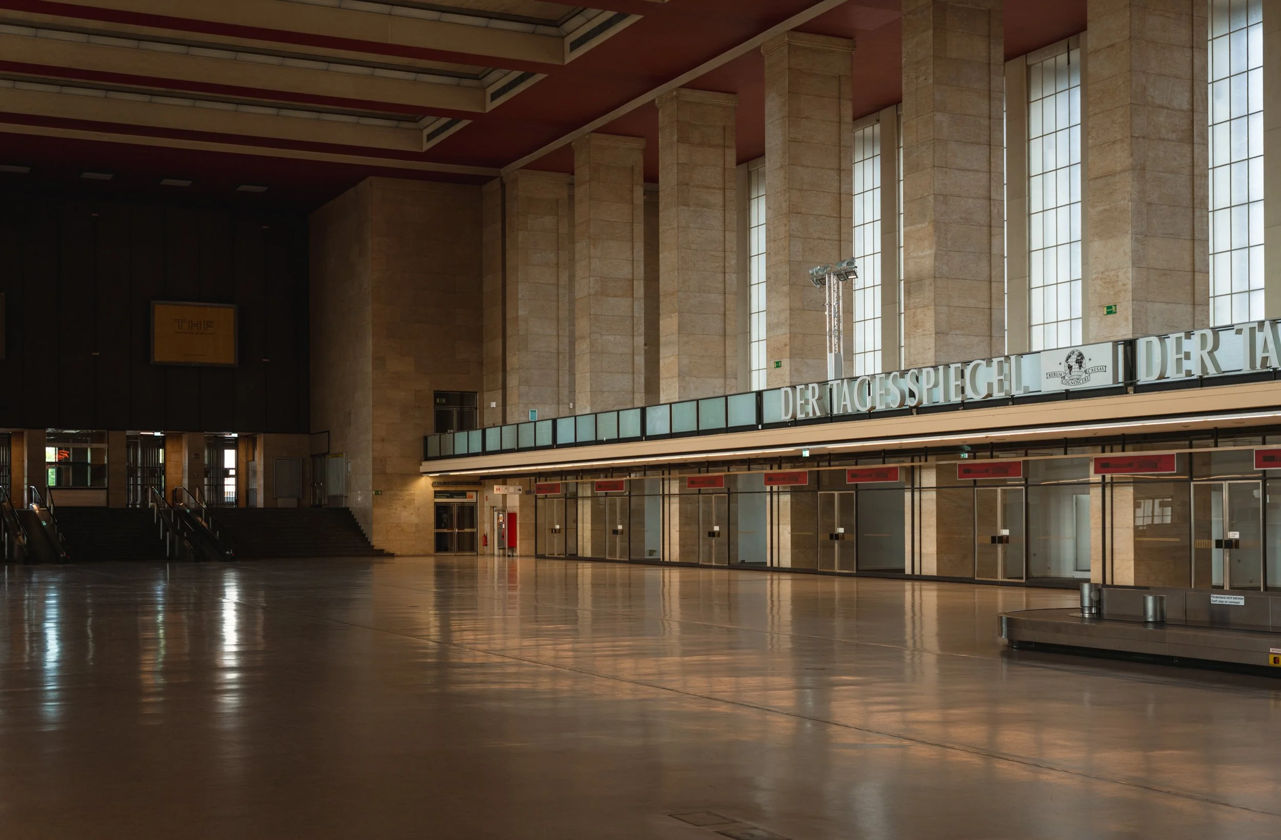 Tempelhof Airport_Kristian Alveo-2.jpg
