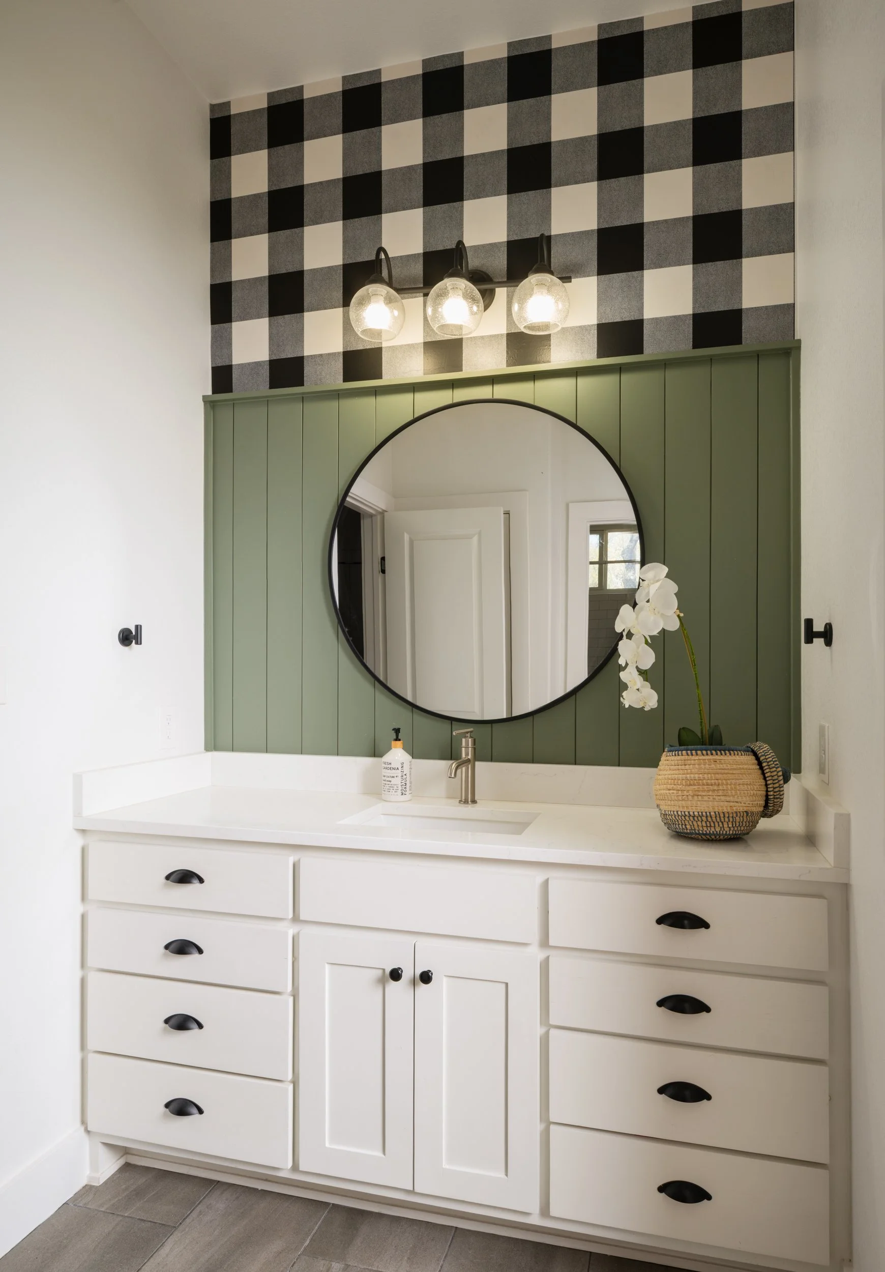 Mourning Dove Residence_Kristian Alveo_Lowres-16.jpg