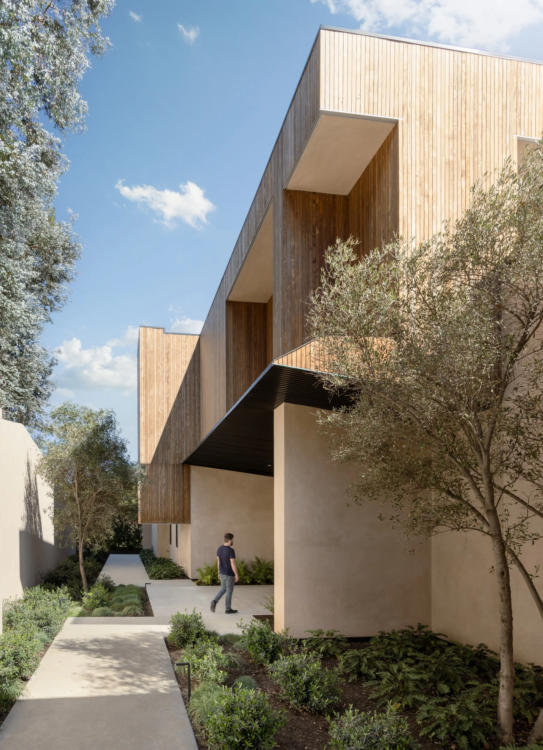 Bel Air Residence_Kristian Alveo_lowres-1.jpg