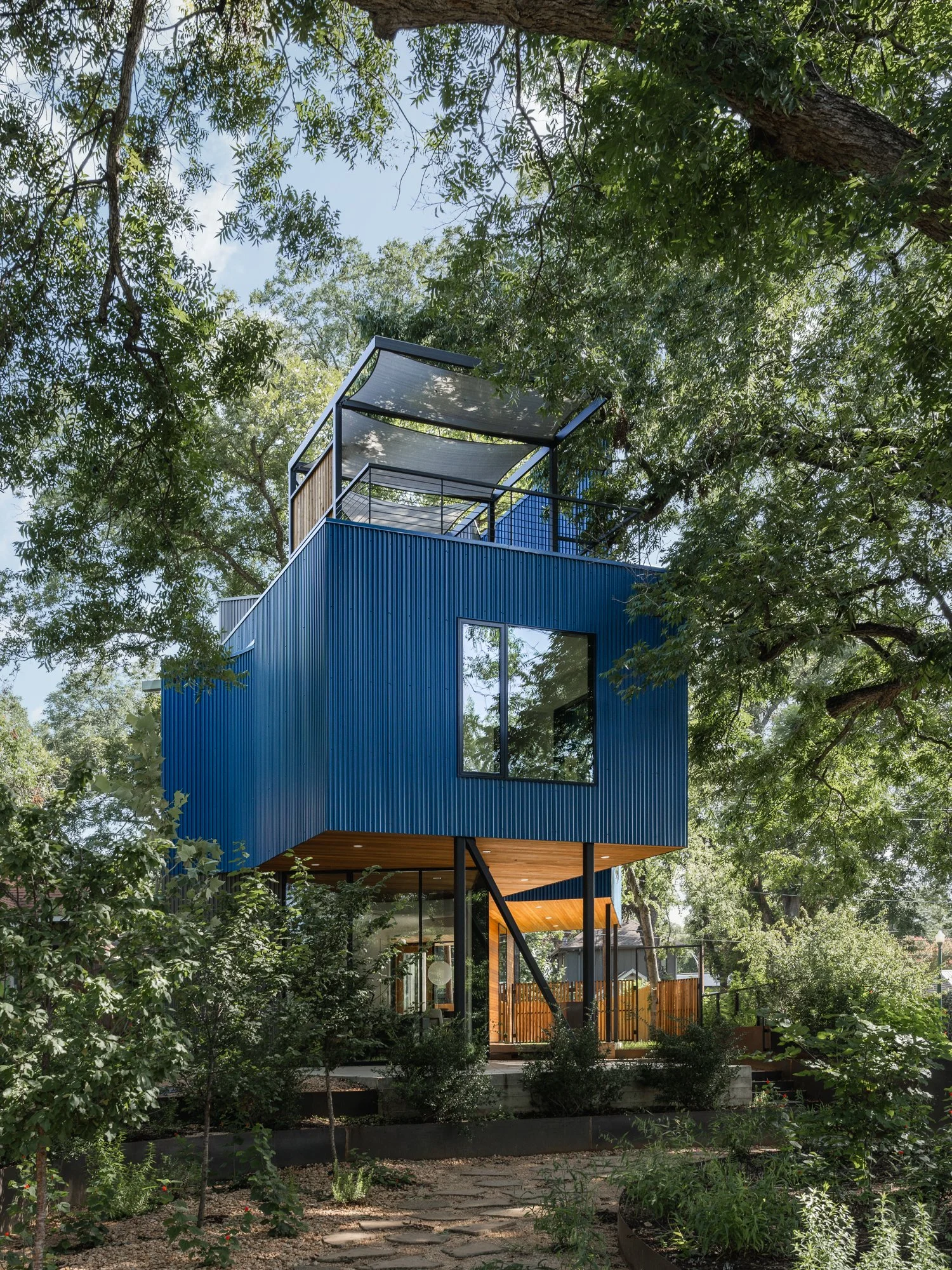 Minguell-McQuary_Haskell Residence_Kristian Alveo_Lowres-1.jpg