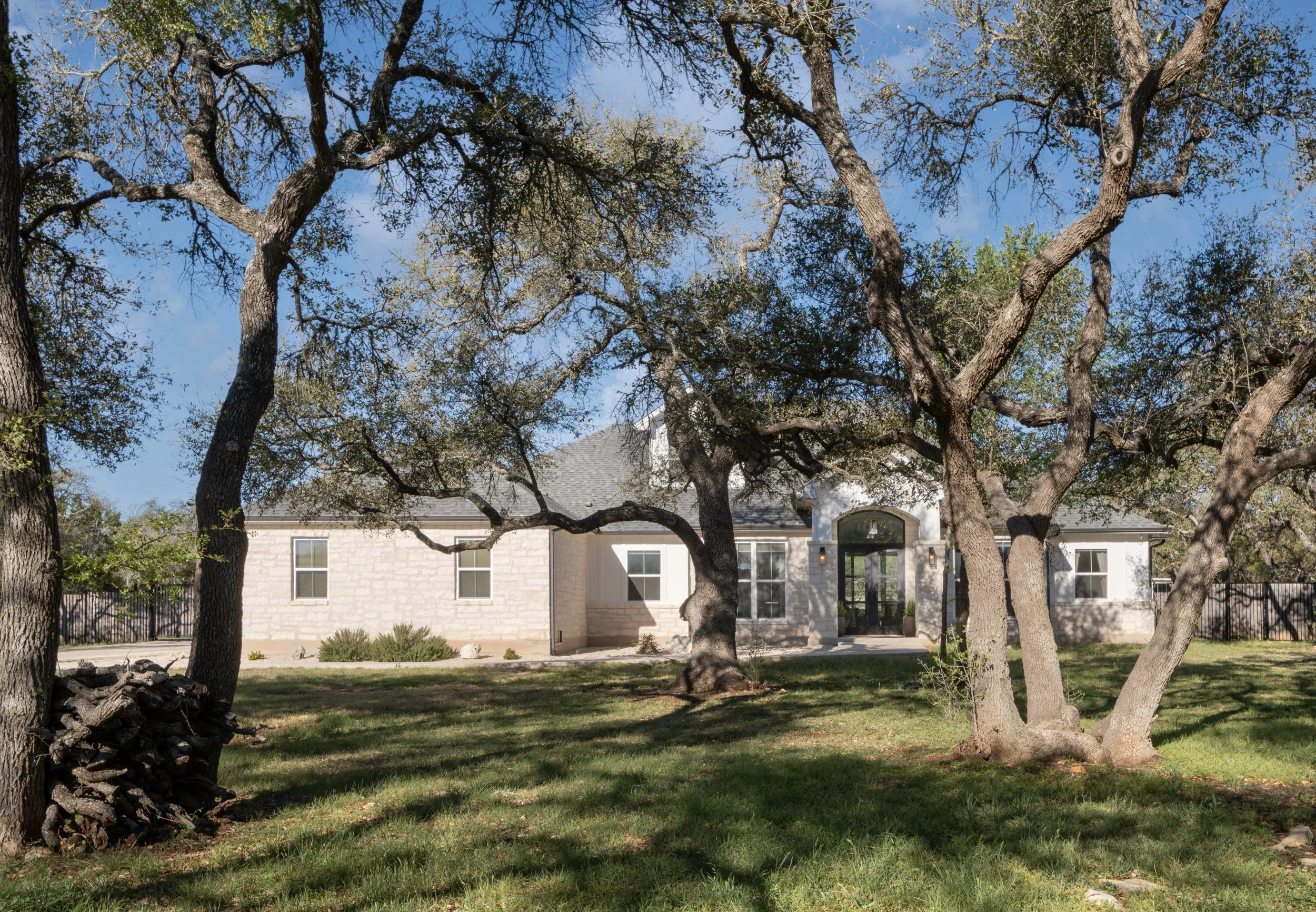 Fernandez Residence-4.jpg