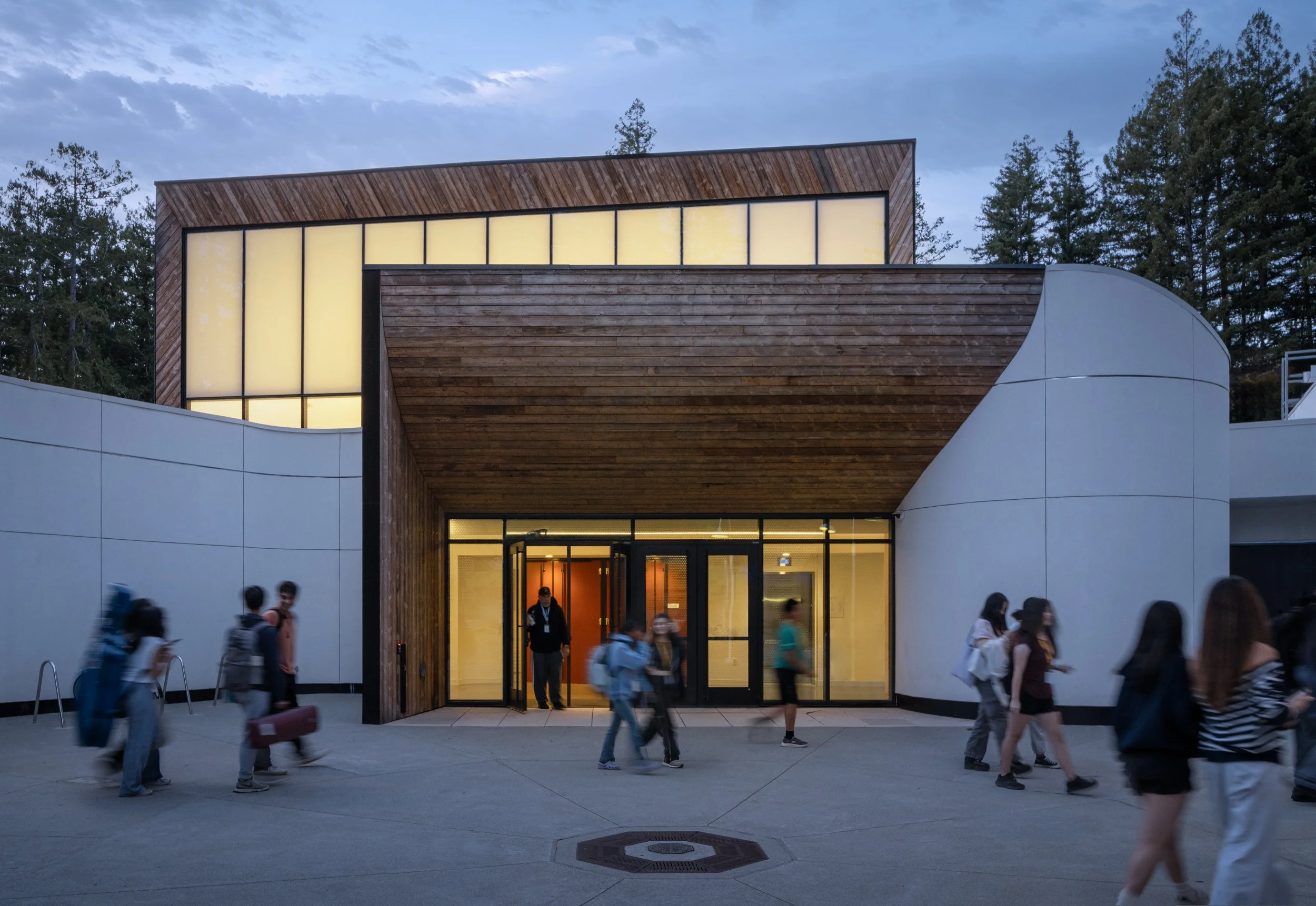 USA_Kebony_Kresge College_Kristian Alveo_lowres-14.jpg