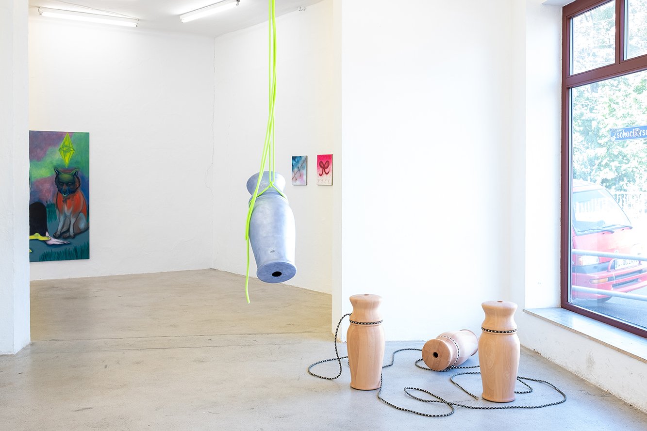 AusstellungsansichtenKaro-3.jpg