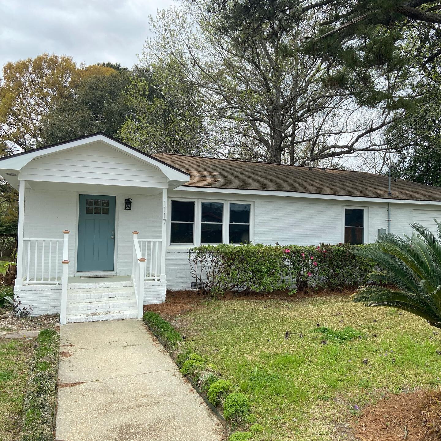 Our biggest renovation so far!

We ended up getting an off-market offer before we even finished this one and sold it last month. 

#realestate #realestateinvesting  #flipping #flippinghouses #charlestonsc #homevestors #webuyhousescash #webuyuglyhouse