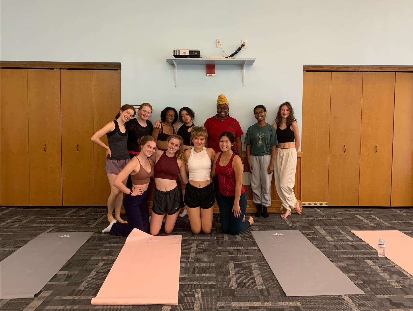 throwback to our yoga workshop led by @heat.education.training this past Saturday! 

want to hear about our upcoming workshops? text &ldquo;@ joinbeing&rdquo; to 81010 or click the link in our bio 💓