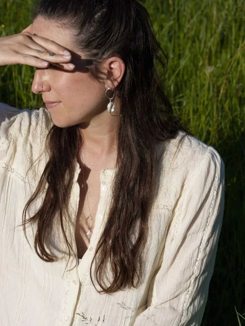 Minimalist recycled silver necklace with real keshi pearl, handcrafted sustainable jewellery inspired by raw beauty, asymmetry and natural forms