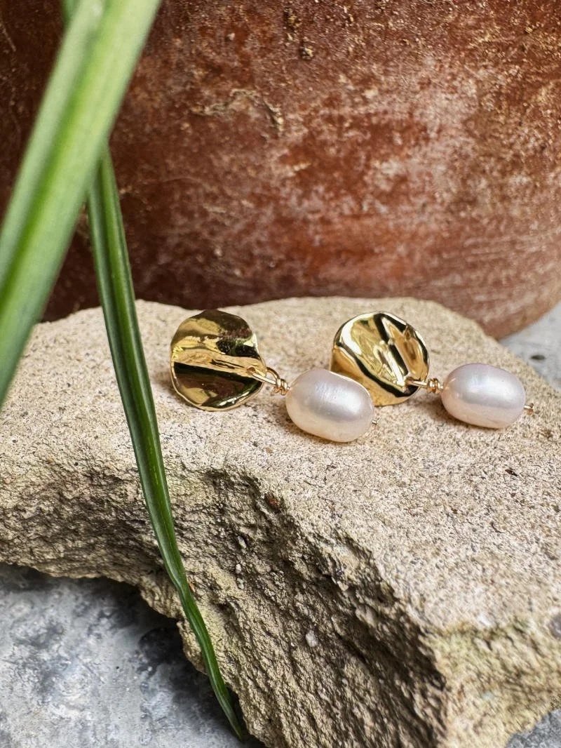 Minimalist gold pearl earrings, one-of-a-kind handmade jewellery made in Slovenia