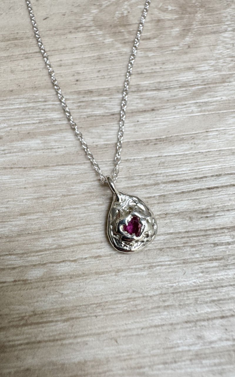 Necklace Little Ruby Red