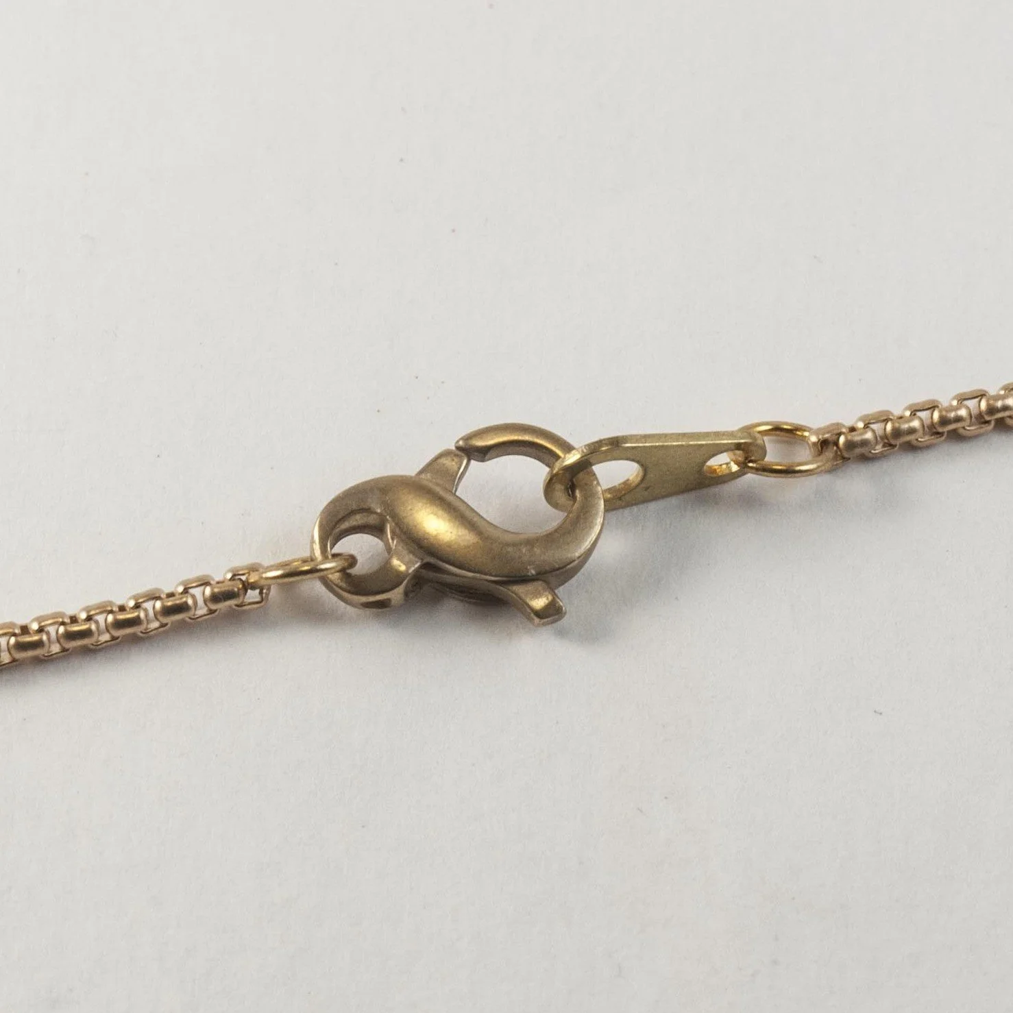 Calla Lily Necklace III clasp