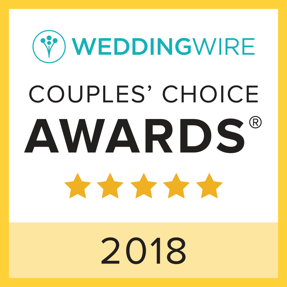 “Couple’s Choice Award 2018” badge from Wedding Wire.