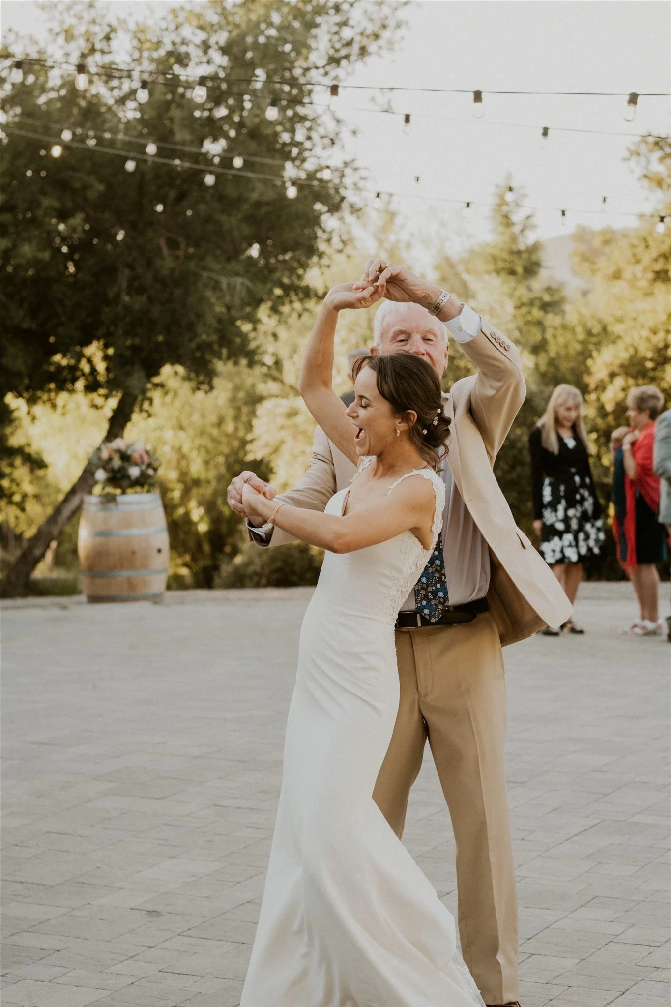 0367-220507-sam-joe-wedding-Sierra-Solis-Photography.jpg