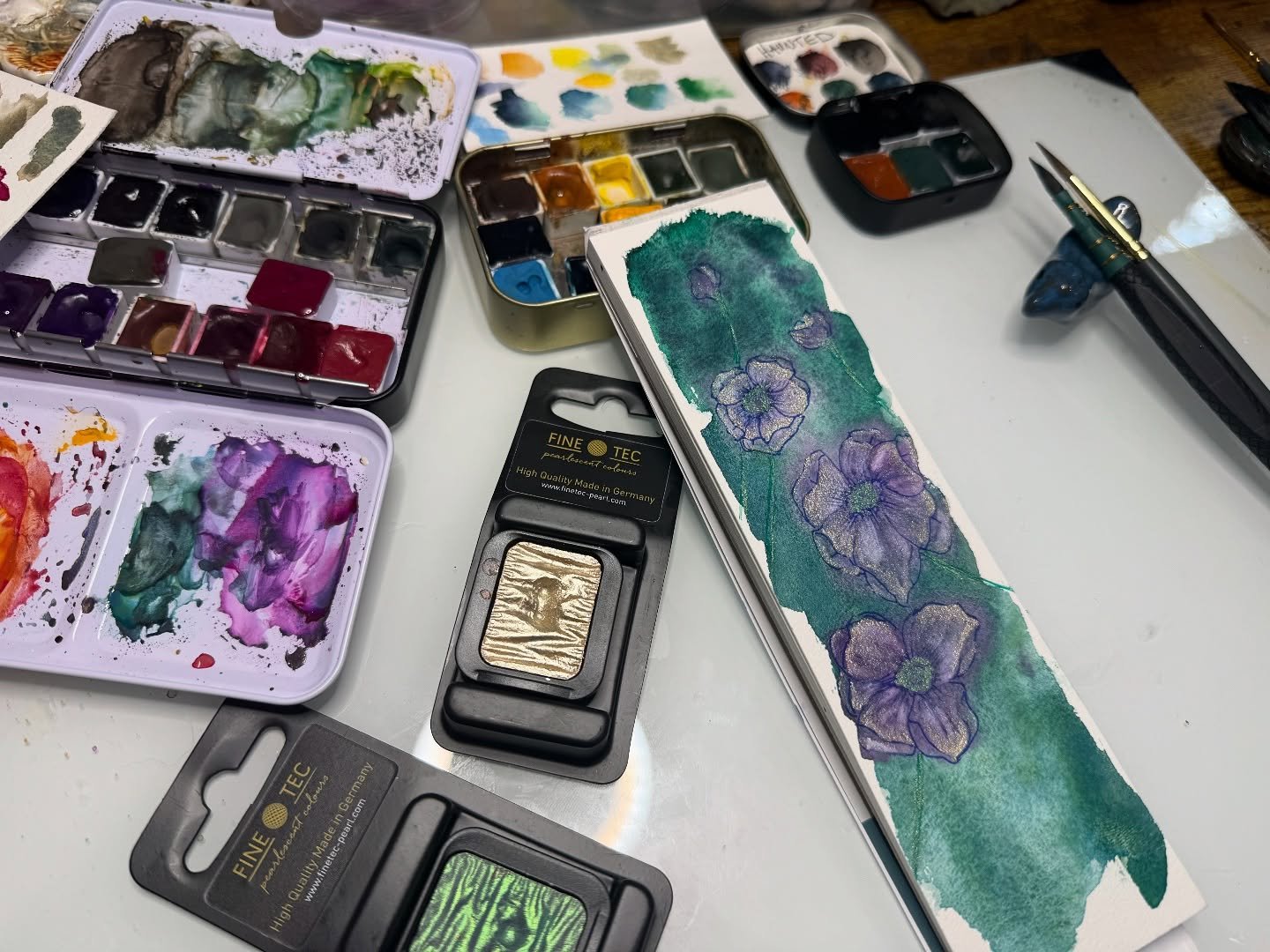 Moon flowers bookmarks. It’s fun to blend some sparkle into colors sometimes :). #watercolor #watercolorartist #watercolorflowers #watercolorbookmarks #alittlesparkle