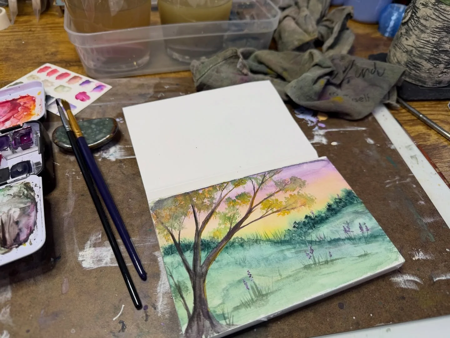 Looking for the love and beauty on nature today with some smaller art today :). Hope everyone has a colorful day!  #watercolor #watercolorlandscape #watercolorartworks #arthealstheheart