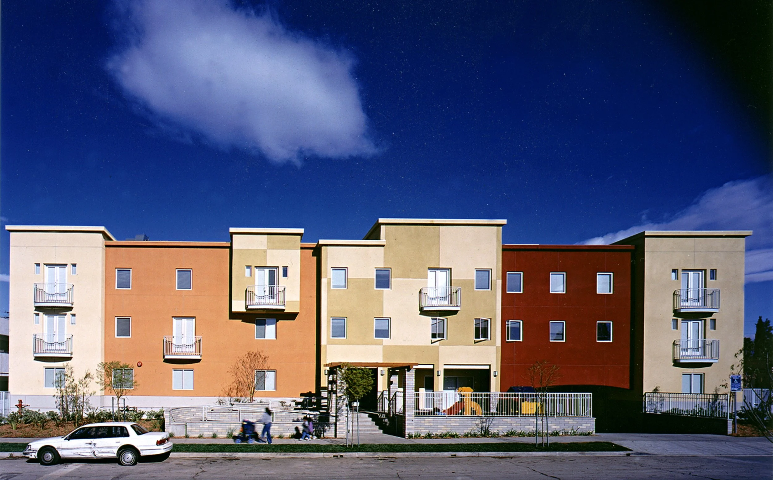 La Mirada 4.jpg