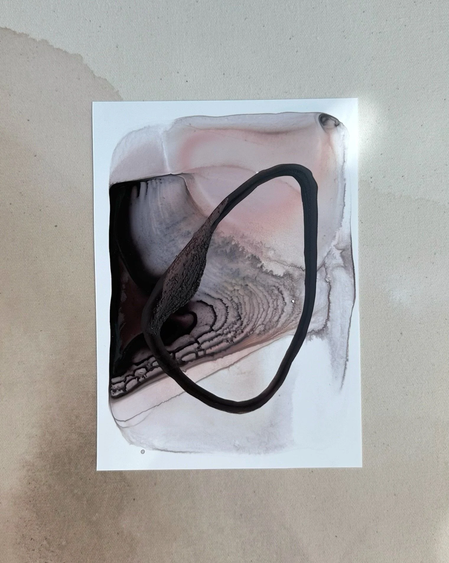 Before May comes to a close, I wanted to share one more piece from this month&rsquo;s colour story, 𝘐𝘯 𝘋𝘦𝘱𝘵𝘩 🤎

This study grew from a palette inspired by dark wood, burned clay, aged terracotta, and soft stone &mdash; colours that feel groun