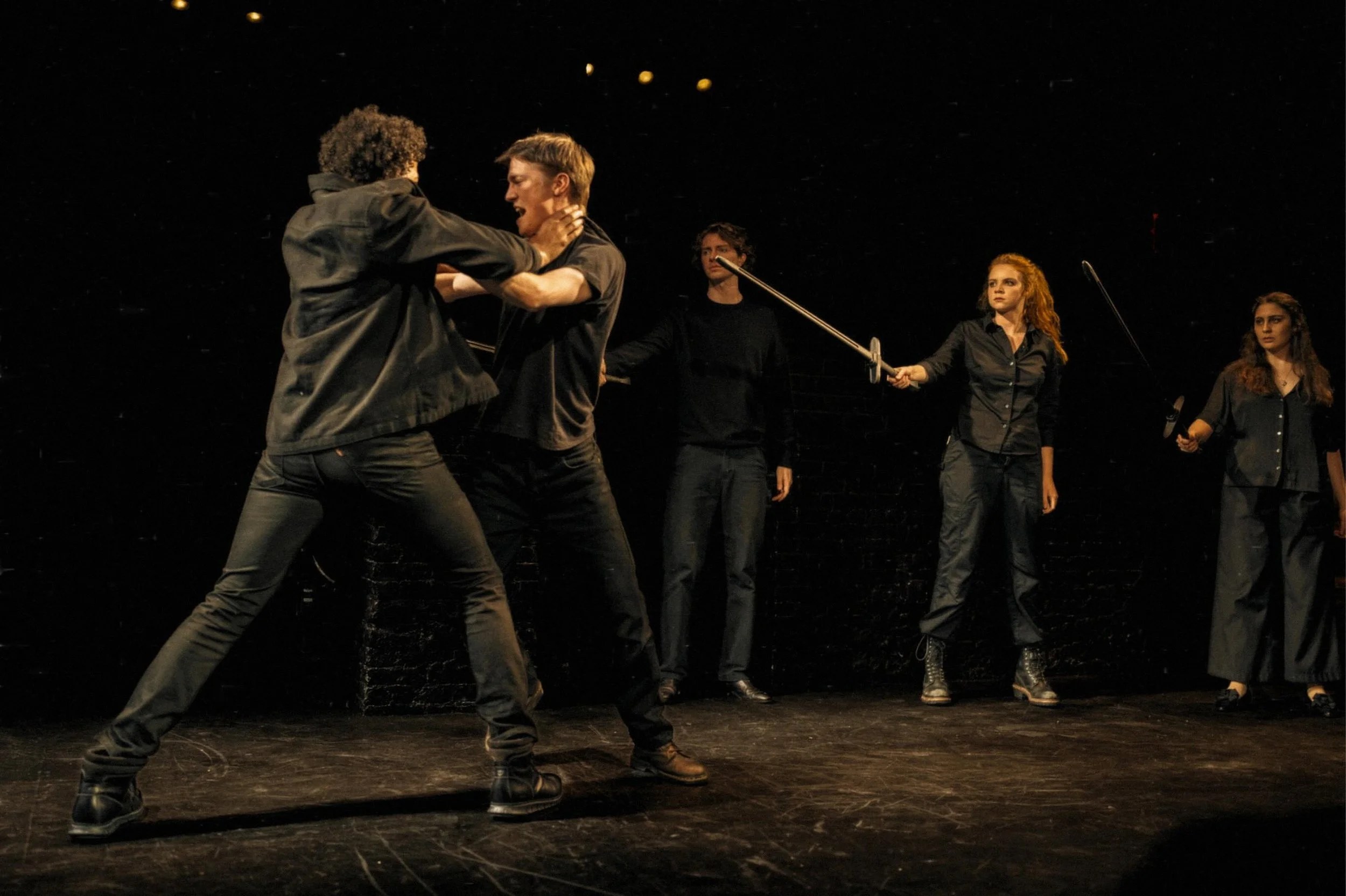 A look into Hamlet Split Apart at @thefleatheater (2023) 

Cast: @christophersonnie @patrickalwyn.03 @rcfennessy @charliejhoward @omer.emma @justin.knapp @dianasalina @lavitaetbellaaa 

#Fringetheatre #newyorkfringe #indietheatre #newyorktheatre #rjt