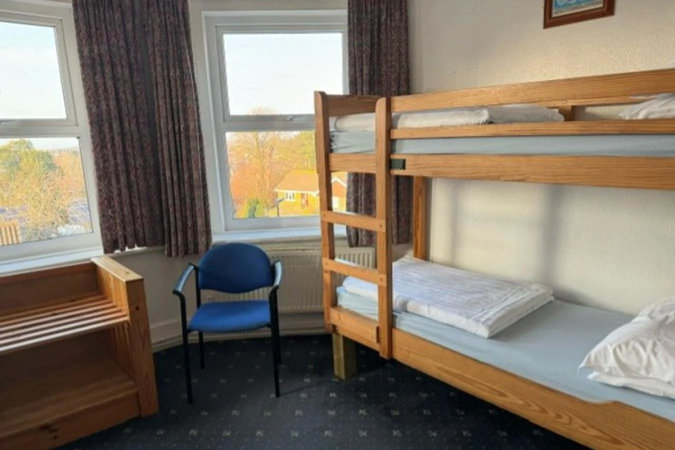b3781ef5__bedroom-with-set-of-bunk-beds-yha-isle-of-wight-totland.jpg