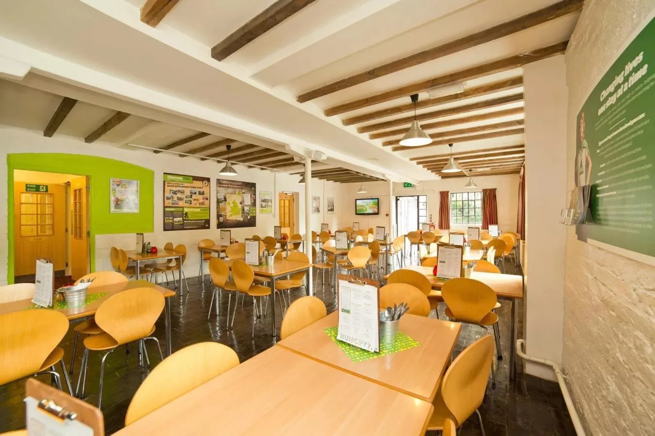 2f224c6a__YHA_Ironbridge_Coalport_Dining_Room3.jpg.jpeg