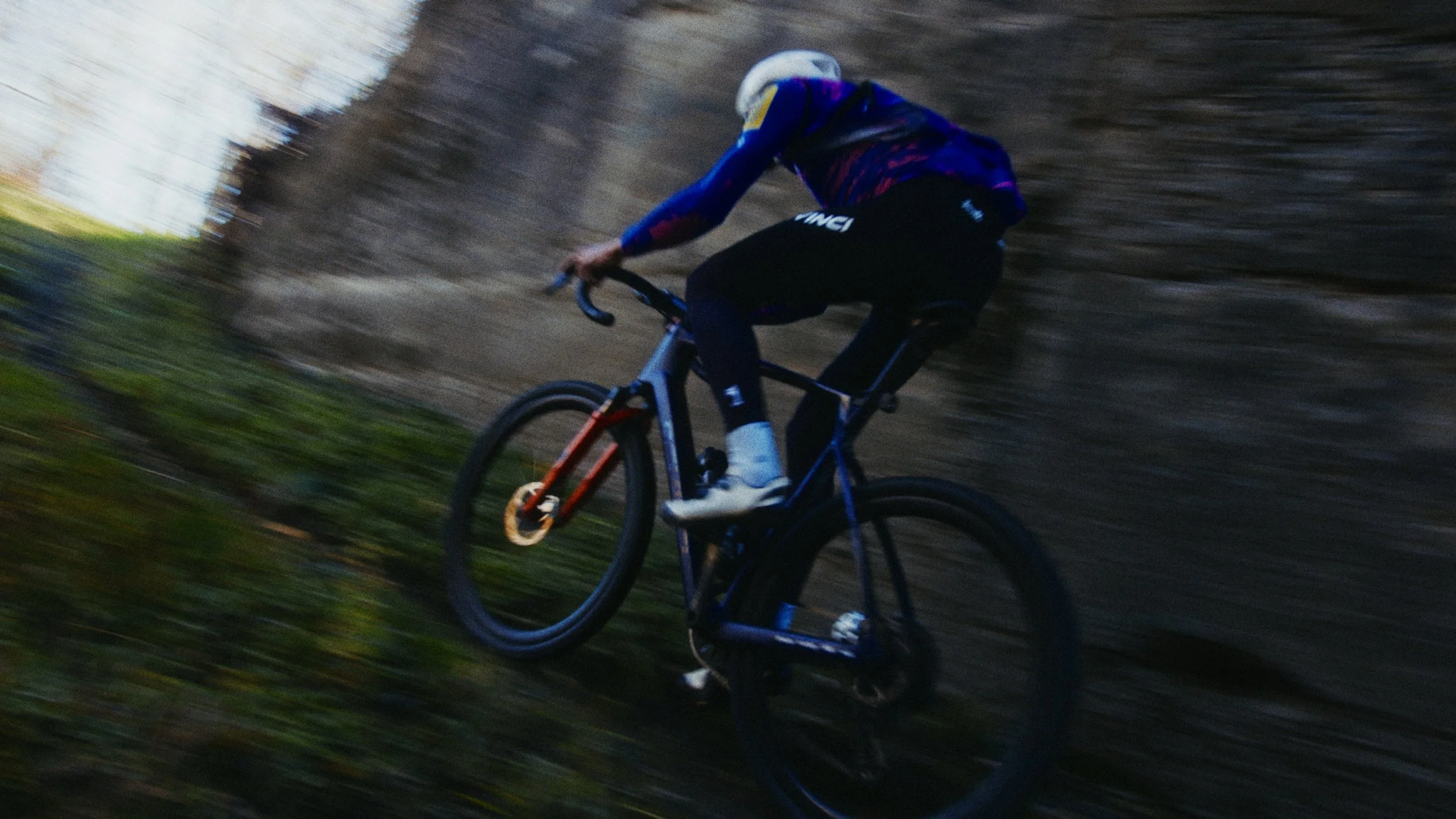 Trail de rivière_1.12.2.jpg
