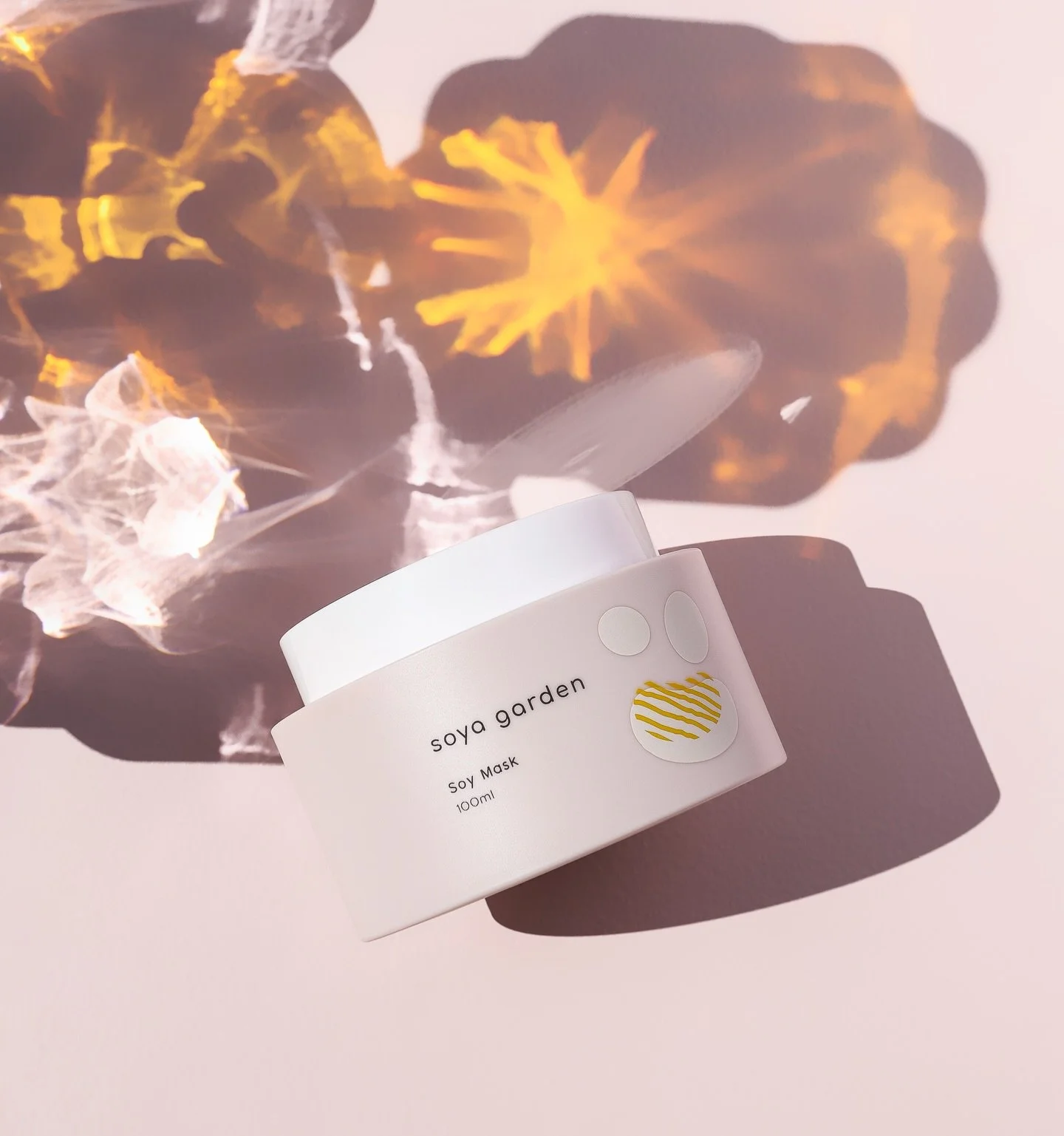 the soy mask is for days when skin feels overwhelmed.

calm.
comfort.
barrier support.

#sensitiveskin #skinbarrier #gentleskincare