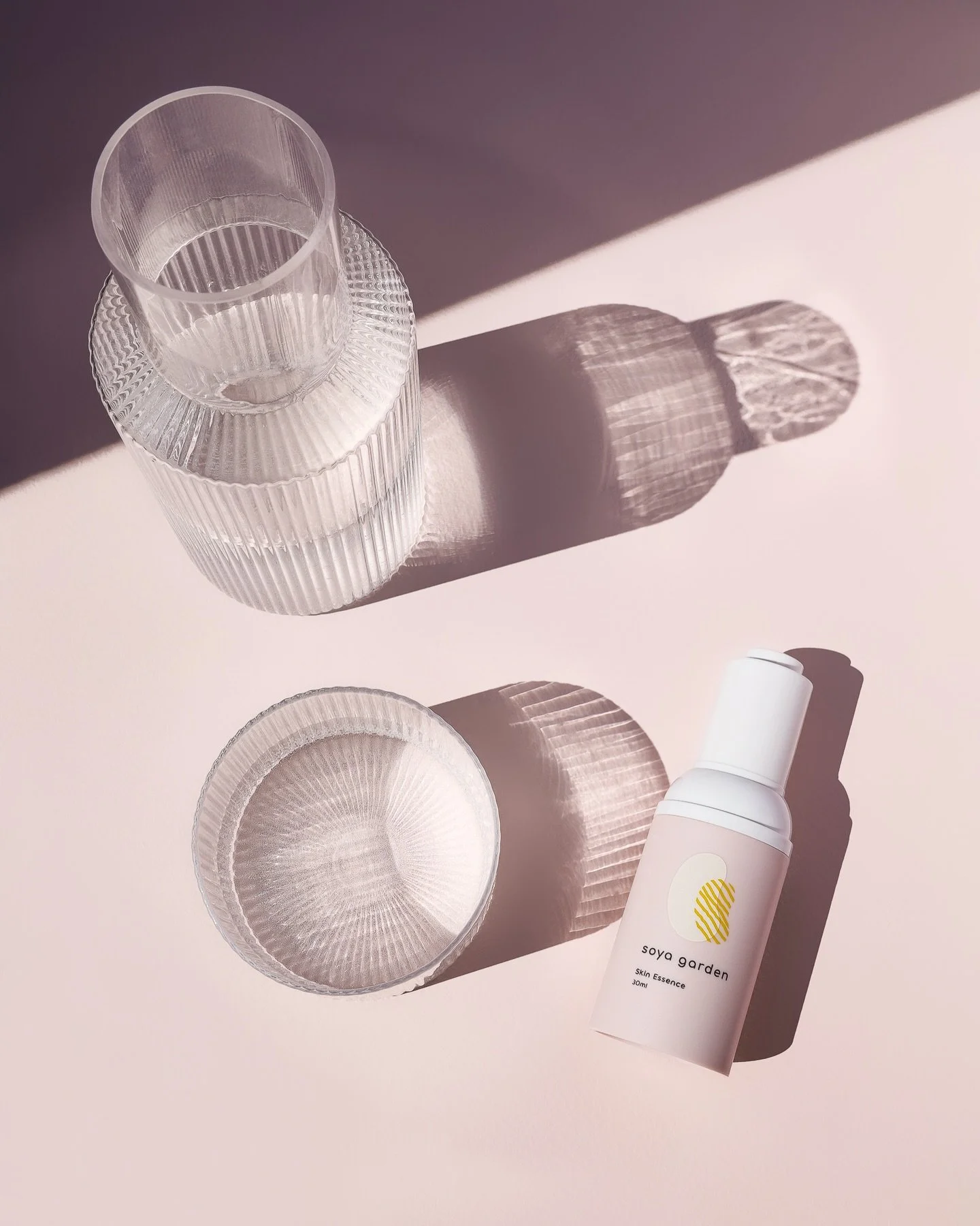 lightweight.
fast-absorbing.
made for sensitive skin.

designed for daily barrier support,
morning and night.

save this if gentle daily care matters to you.
#sensitiveskin #gentleskincare #skinbarrier