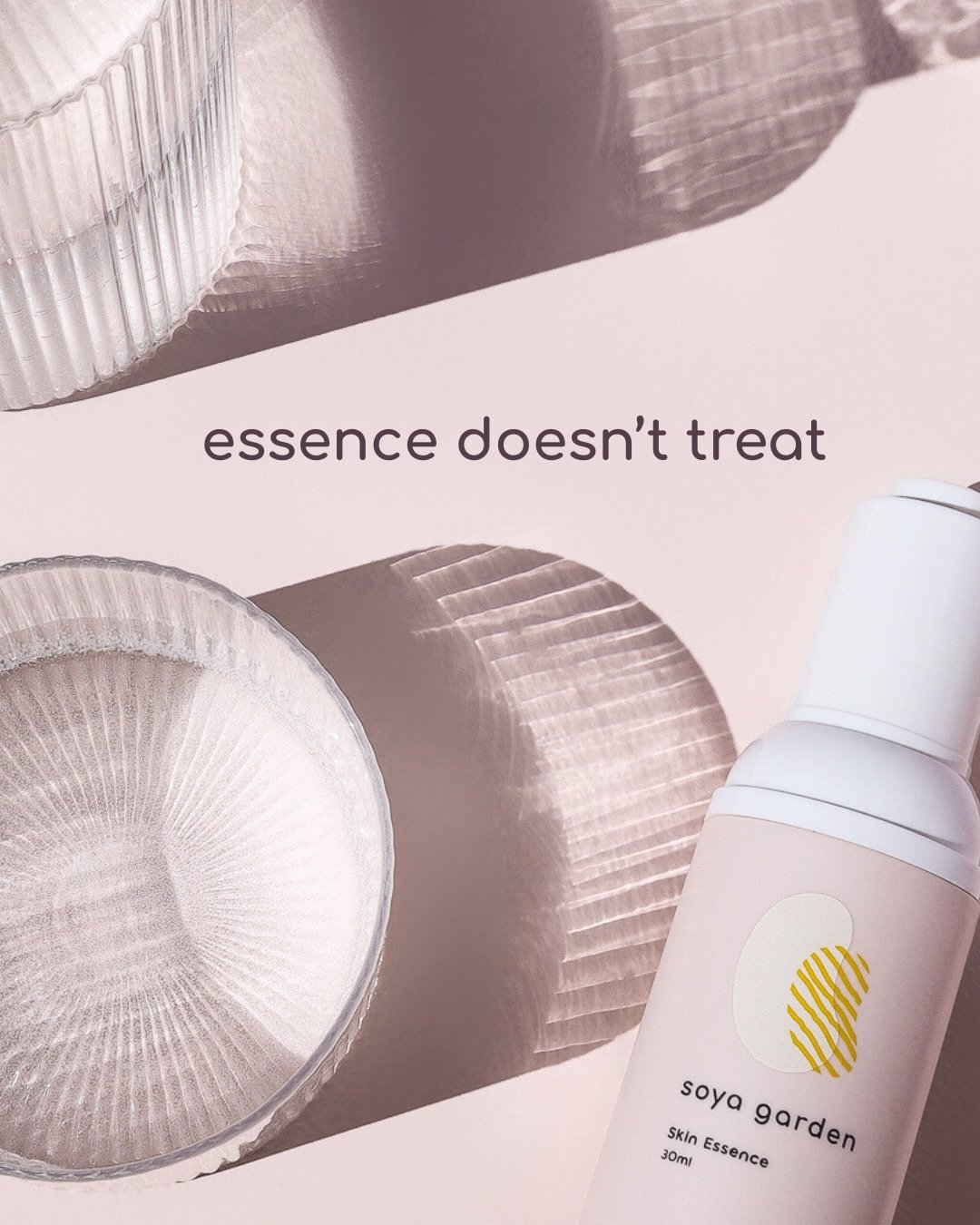 essence creates space
between cleansing and treatment.

that space matters
when skin is easily irritated.

#sensitiveskin #skinbarrier #gentleroutine