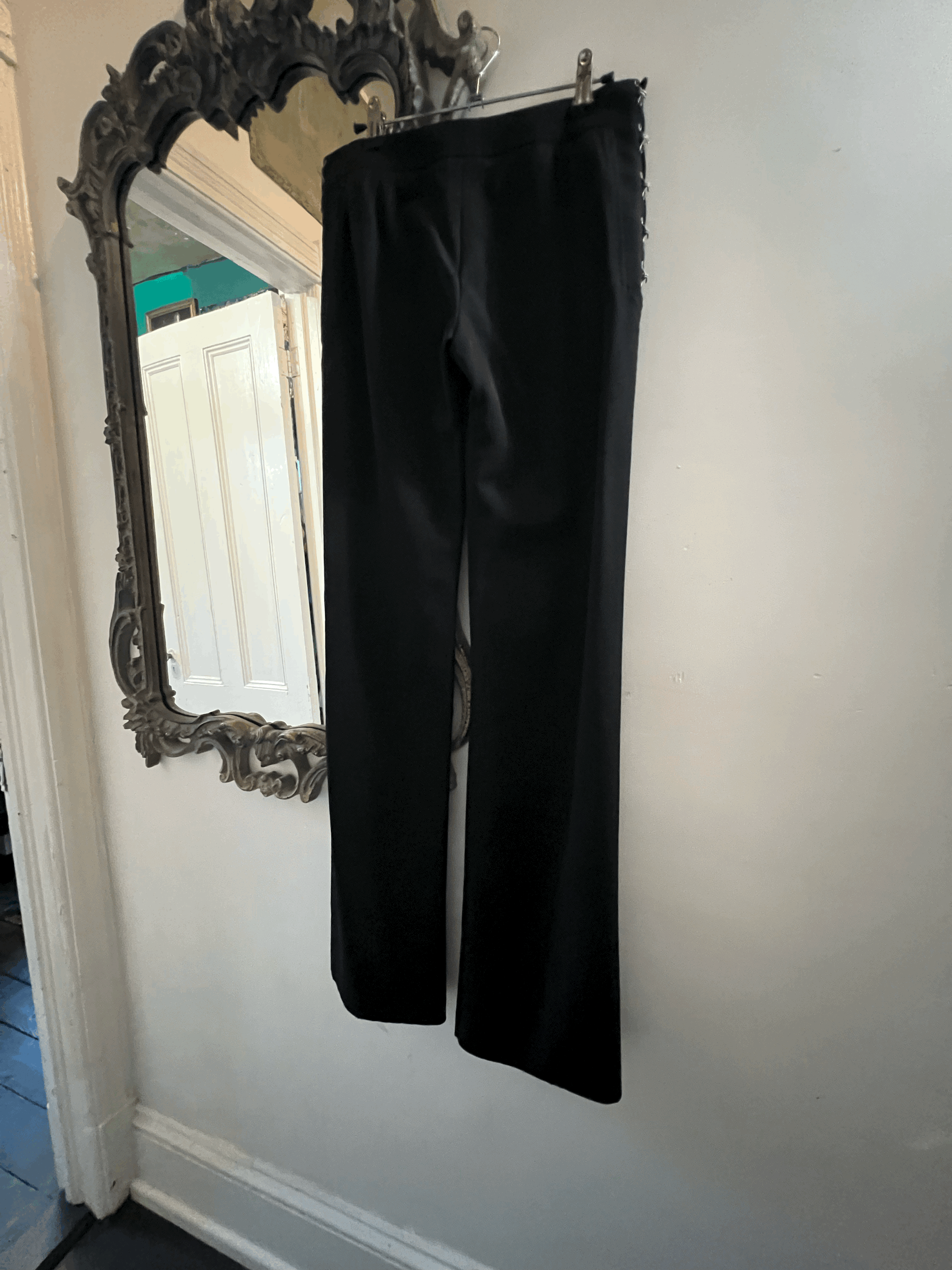 FW 2001 Chloe Stella McCartney Black Wool Trousers with hook and eyes Sz 36