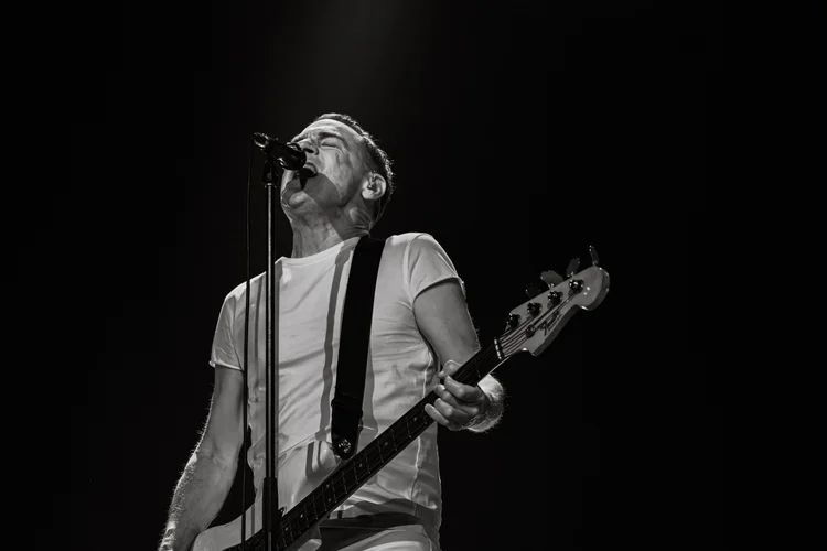 Bryan Adams