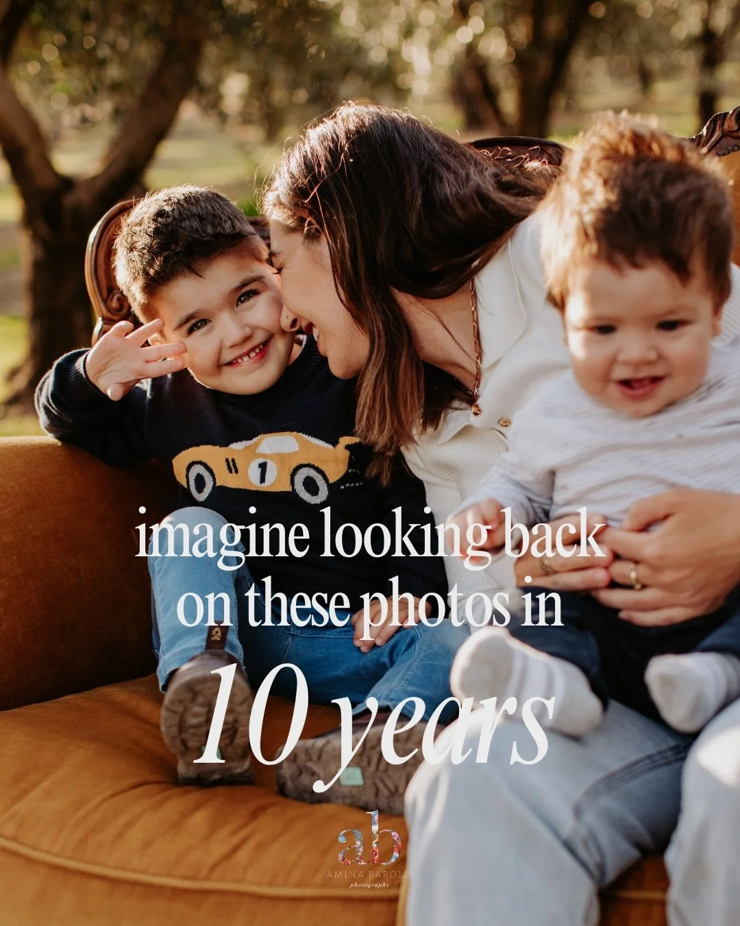 If you&rsquo;ve been thinking about booking your family photos&hellip; this is your sign.
 These days go faster than we ever expect. And when we skip a year, we don&rsquo;t just miss photos &mdash; we miss the tiny quirks, the funny phases, the scrun
