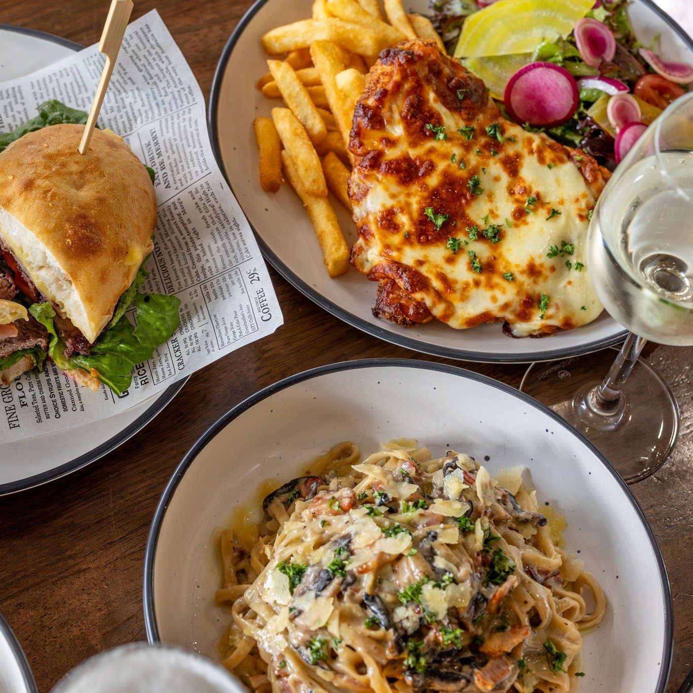 Looking for a delicious lunch or dinner spot? 🍽✨ 

Look no further than Ashmore Tavern! From juicy steaks to mouth-watering burgers and comforting pastas, we've got something for everyone!

AND! Don't forget about our Thursday Night $15 Parmi specia